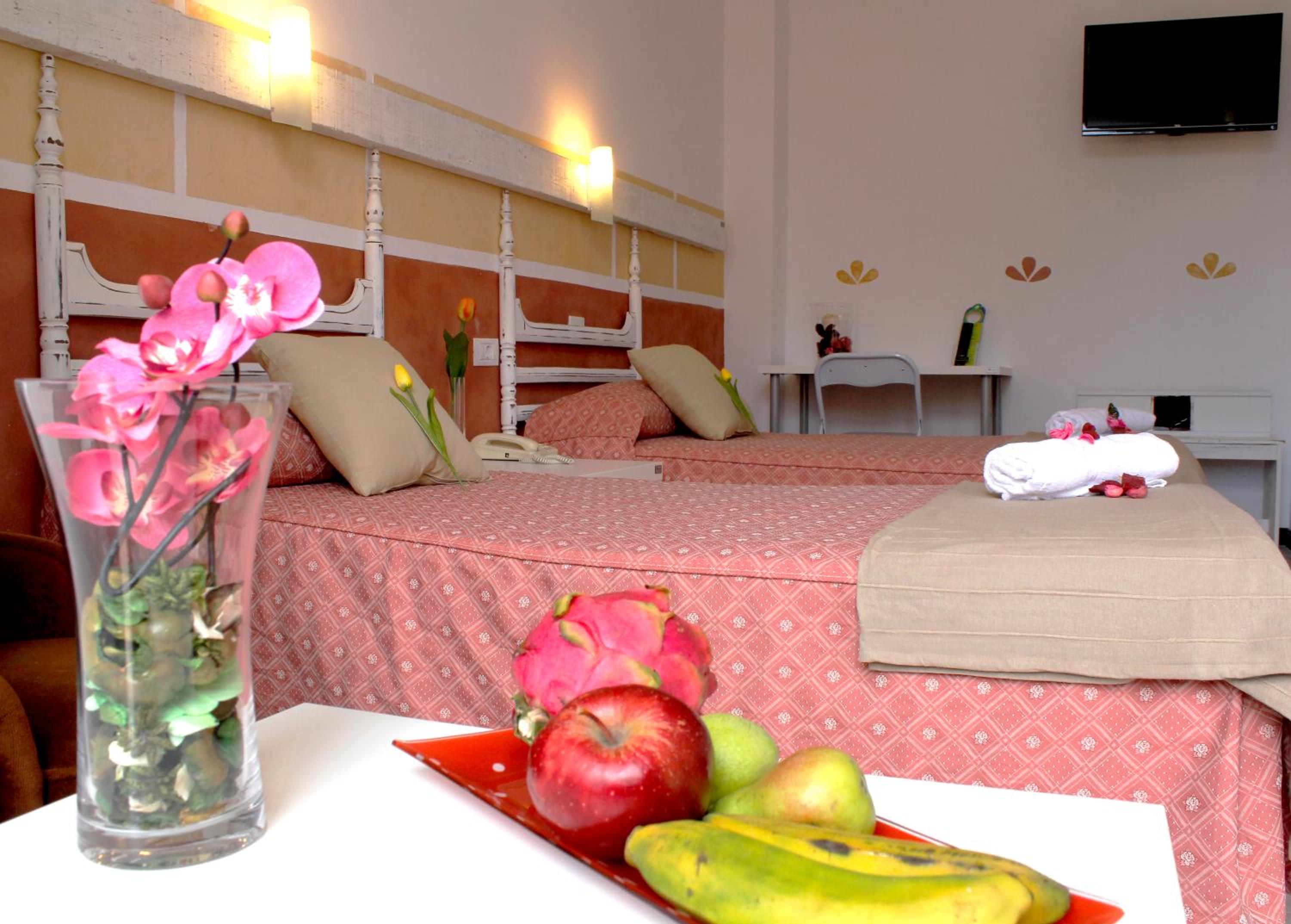 Triple Room - Photo 2