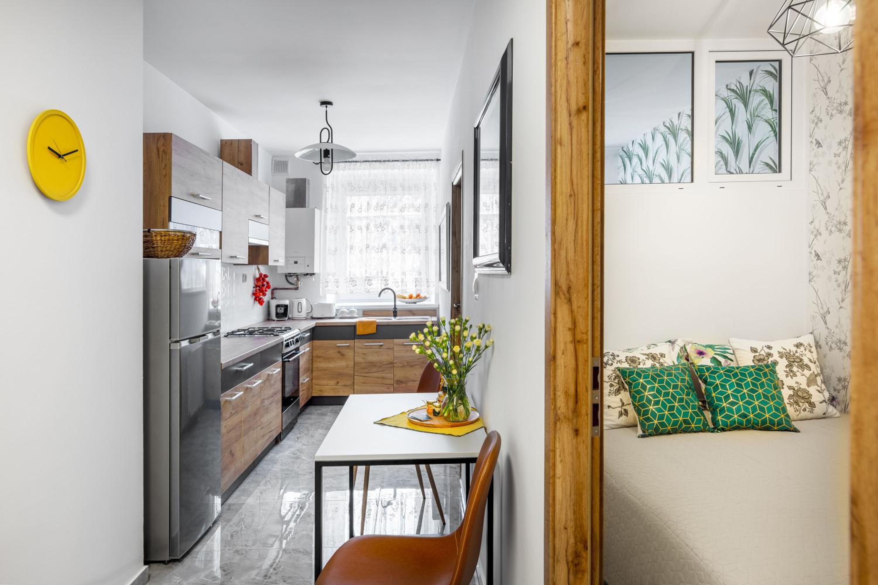 Two-Bedroom Apartment - Photo 15