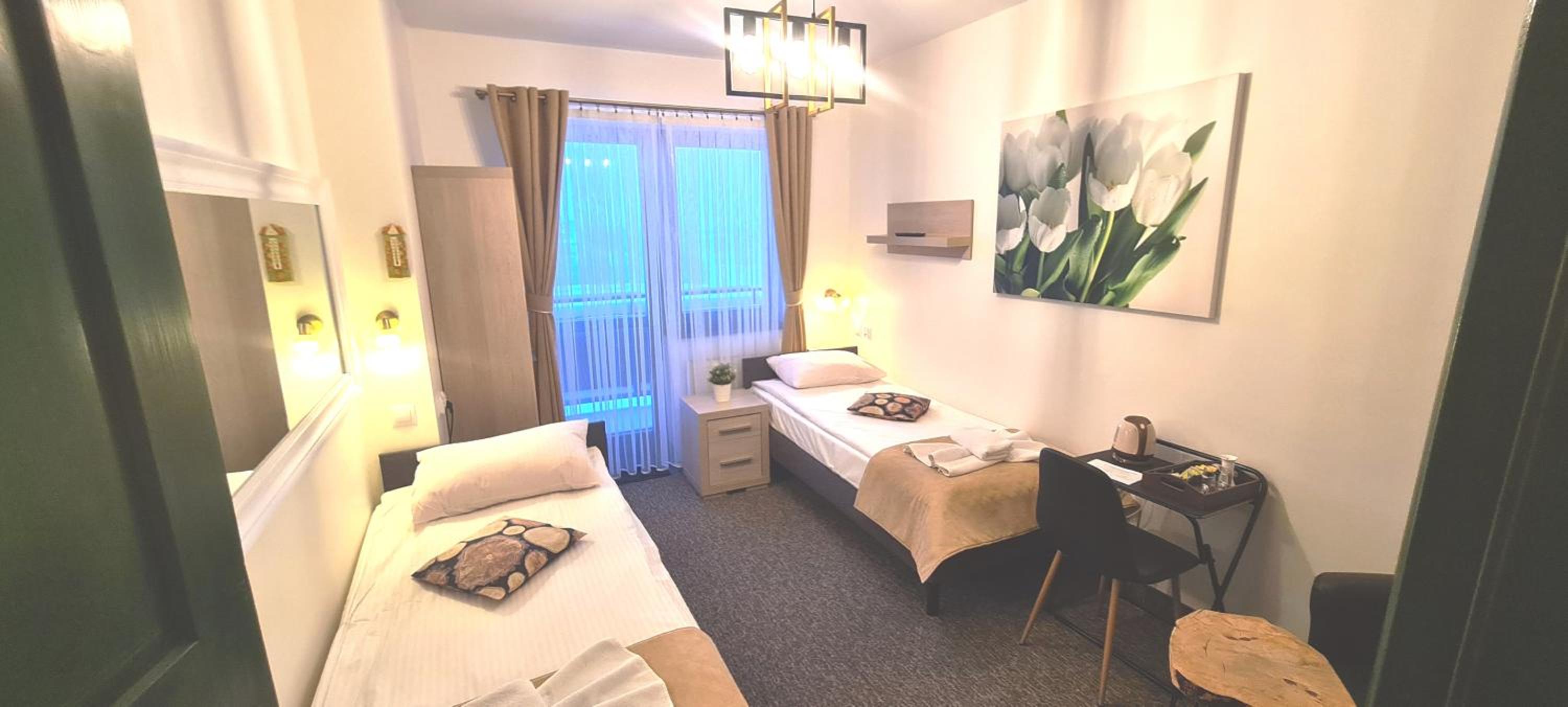Twin Room with Balcony photo 1