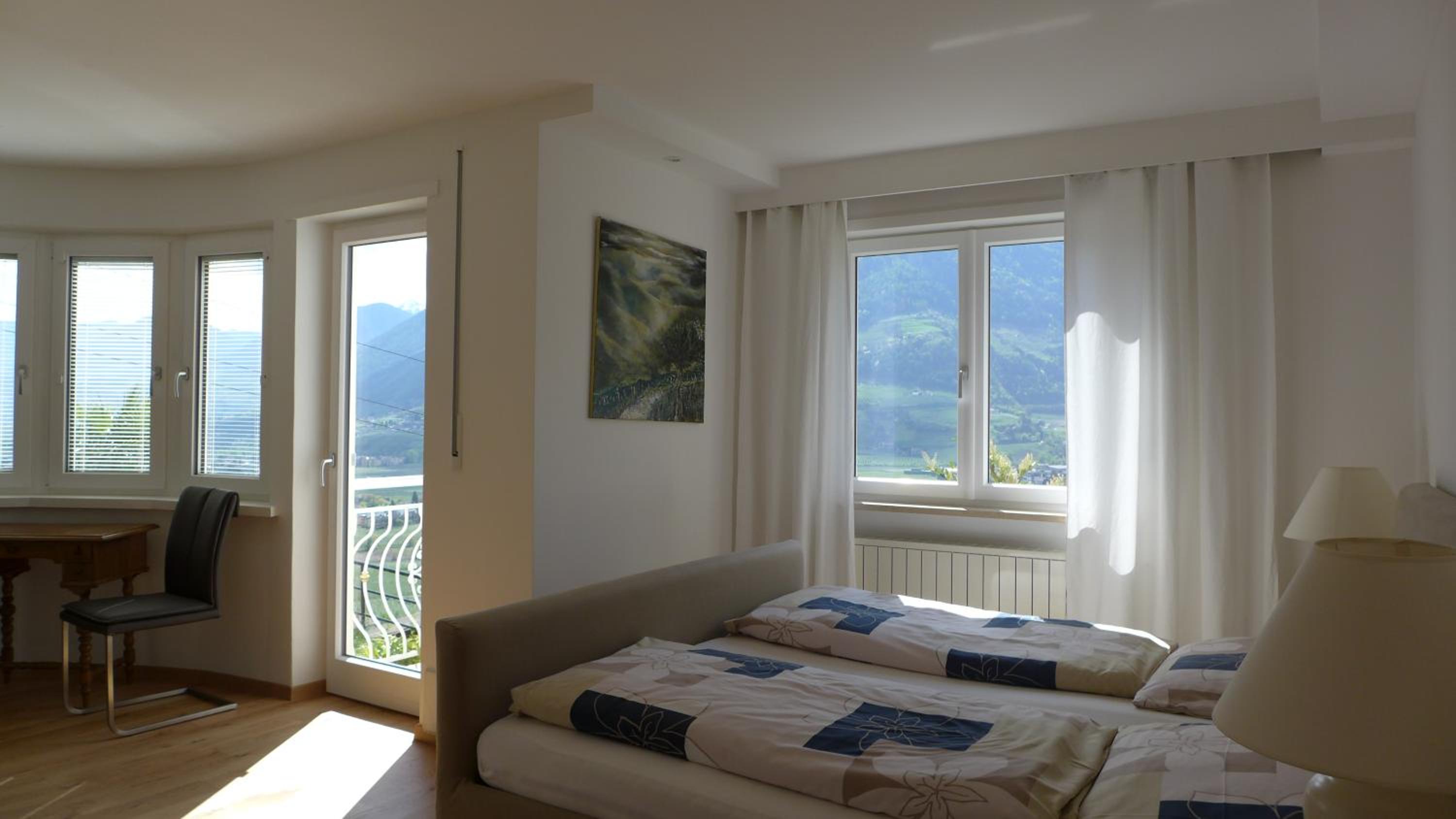 Superior Apartment photo 2
