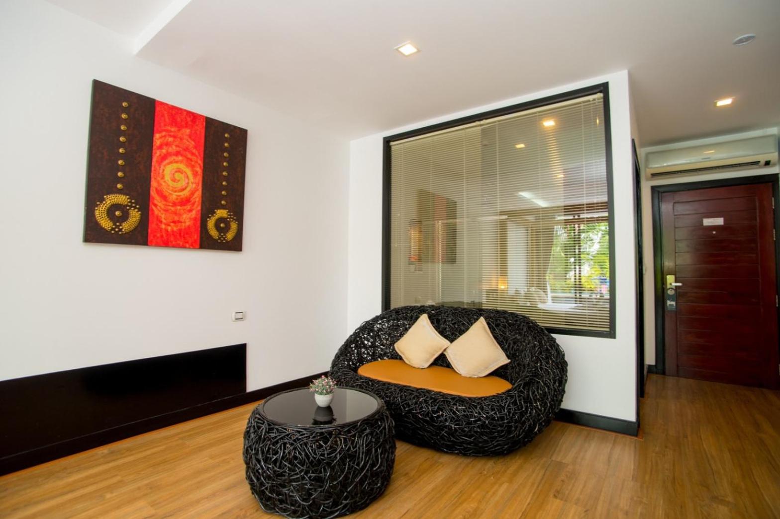 Deluxe Double or Twin Room with Pool Access - Photo 14