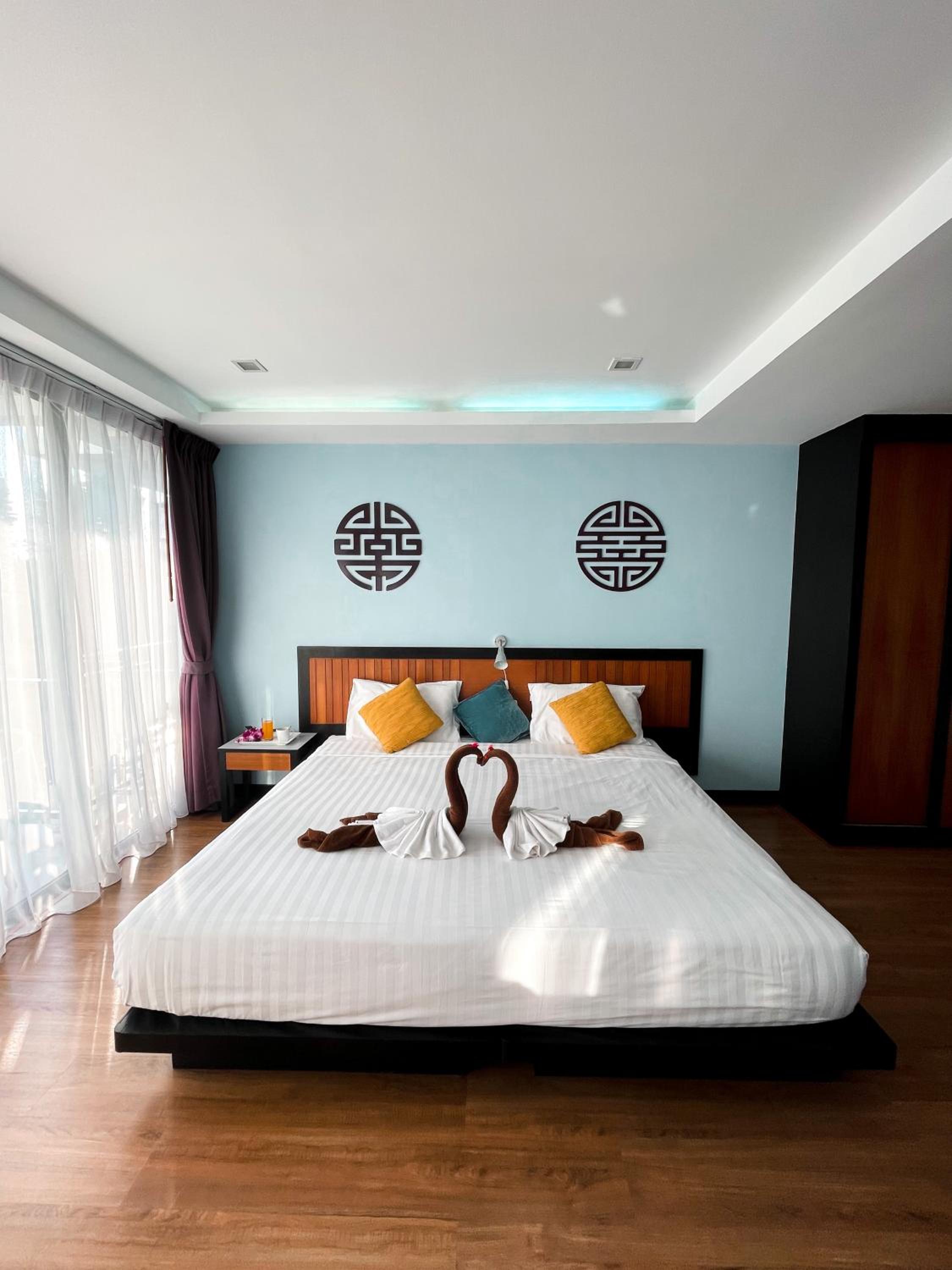 Double Room with Pool View photo 2