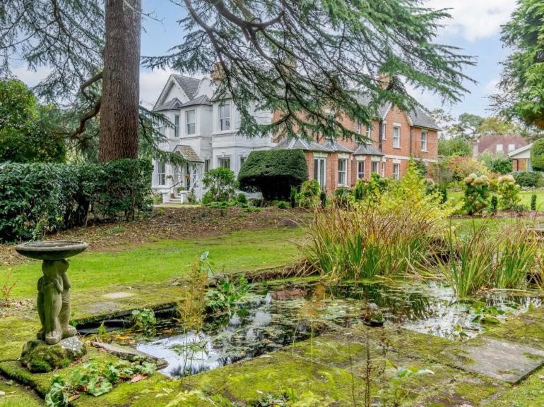 Claridge Hus, Bild 2