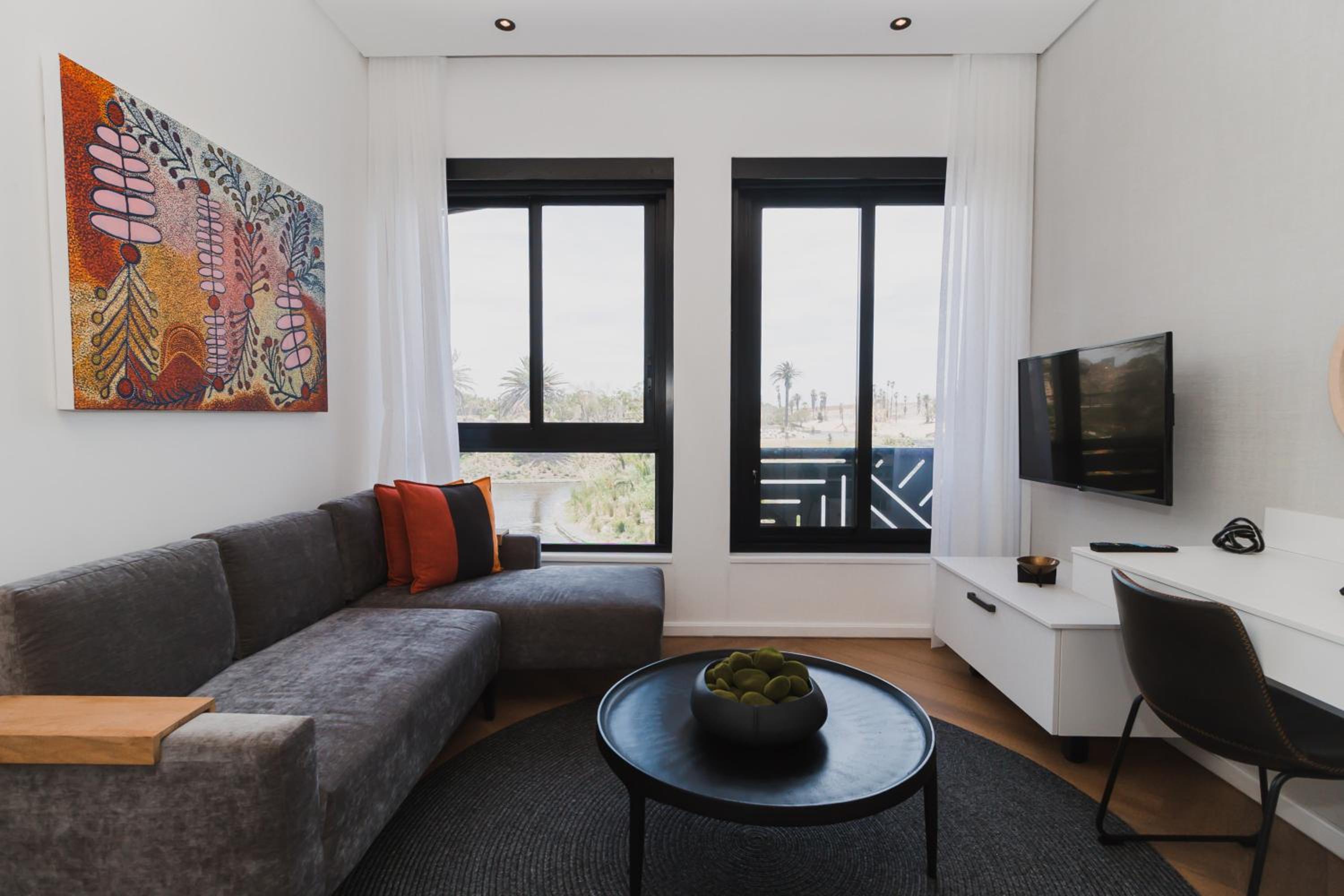 Studio Apartment - Photo 9