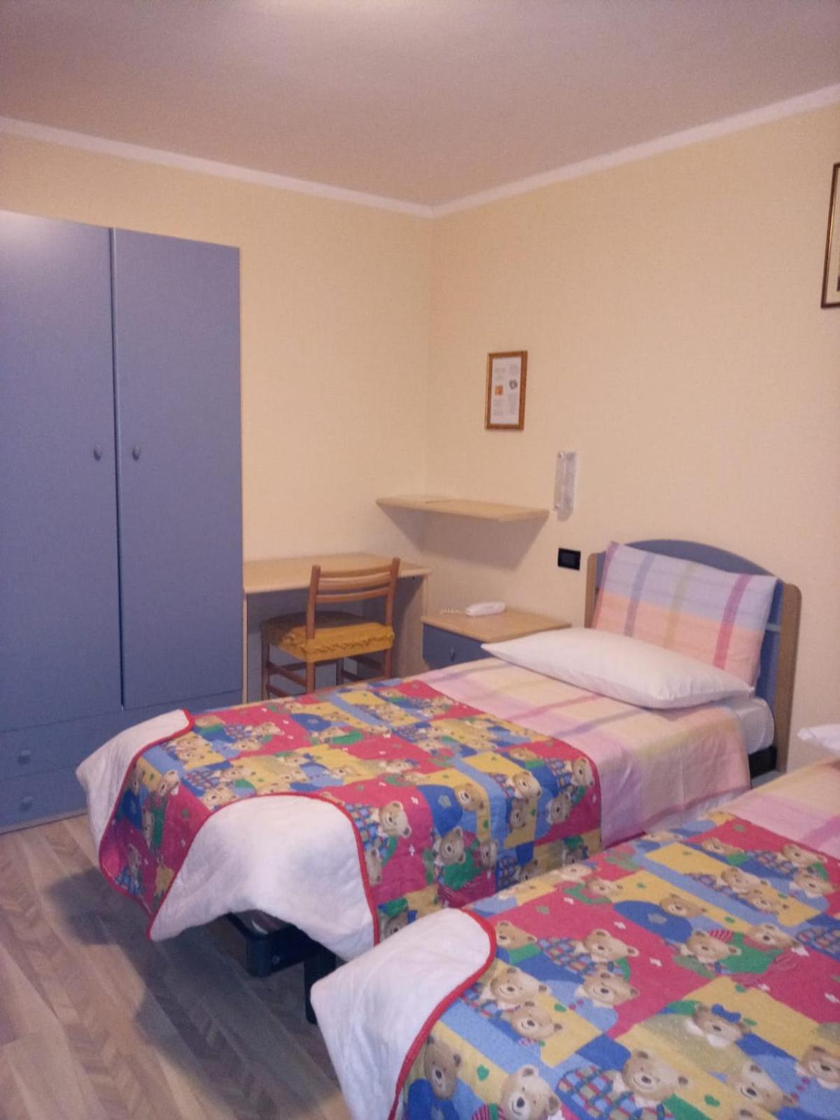 Double or Twin Room - Photo 1