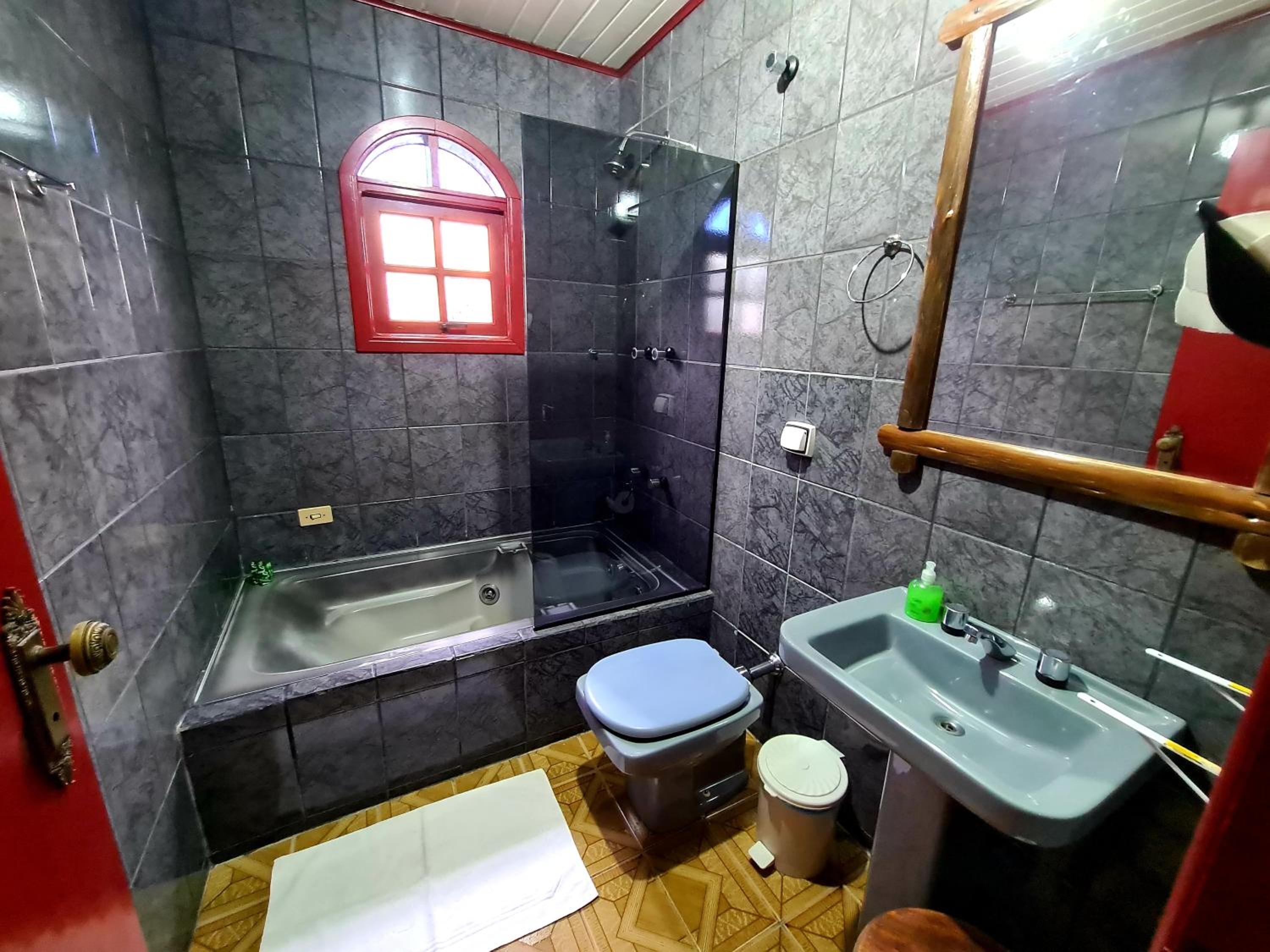One-Bedroom Chalet - Photo 6