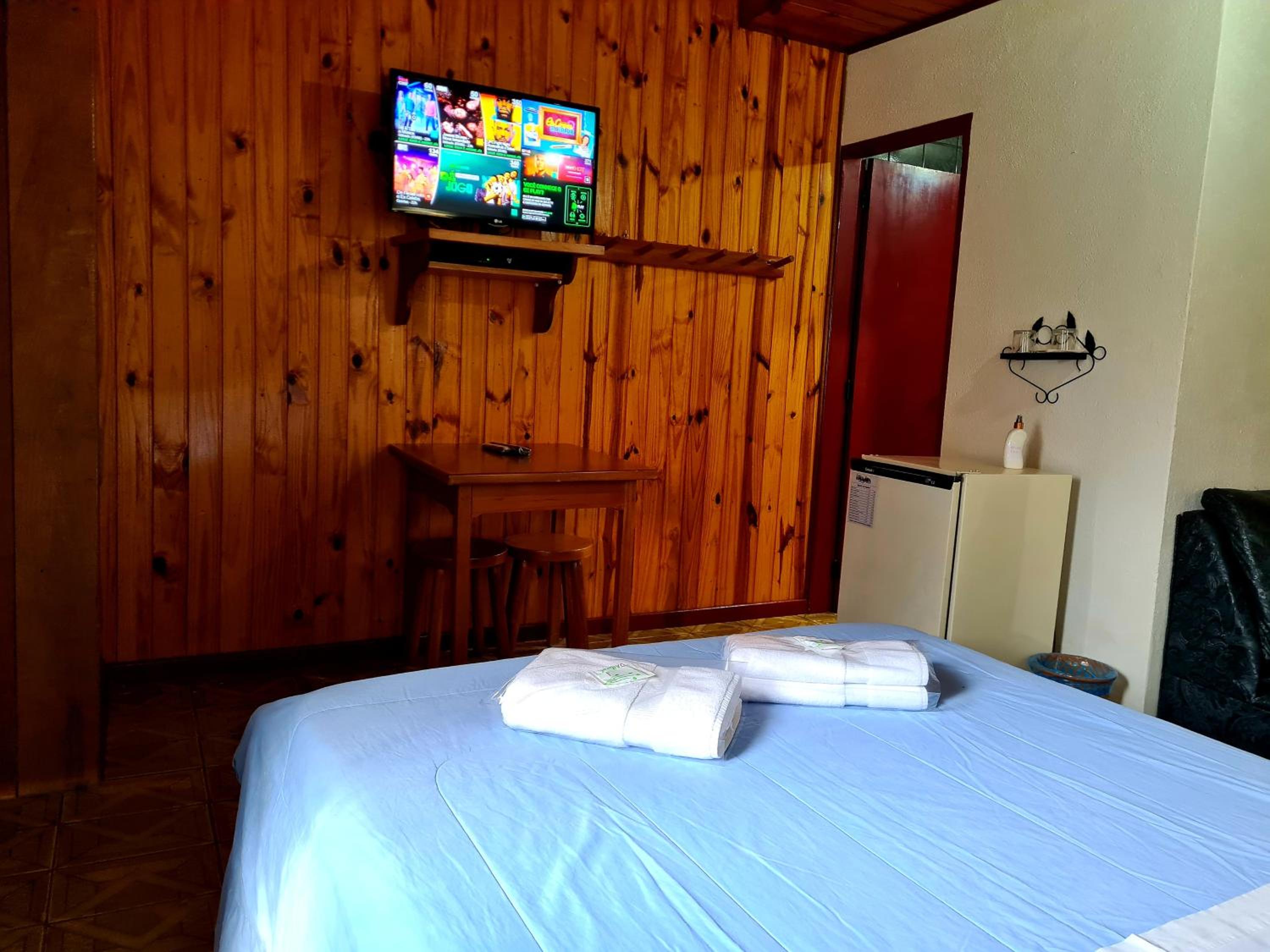 One-Bedroom Chalet - Photo 4