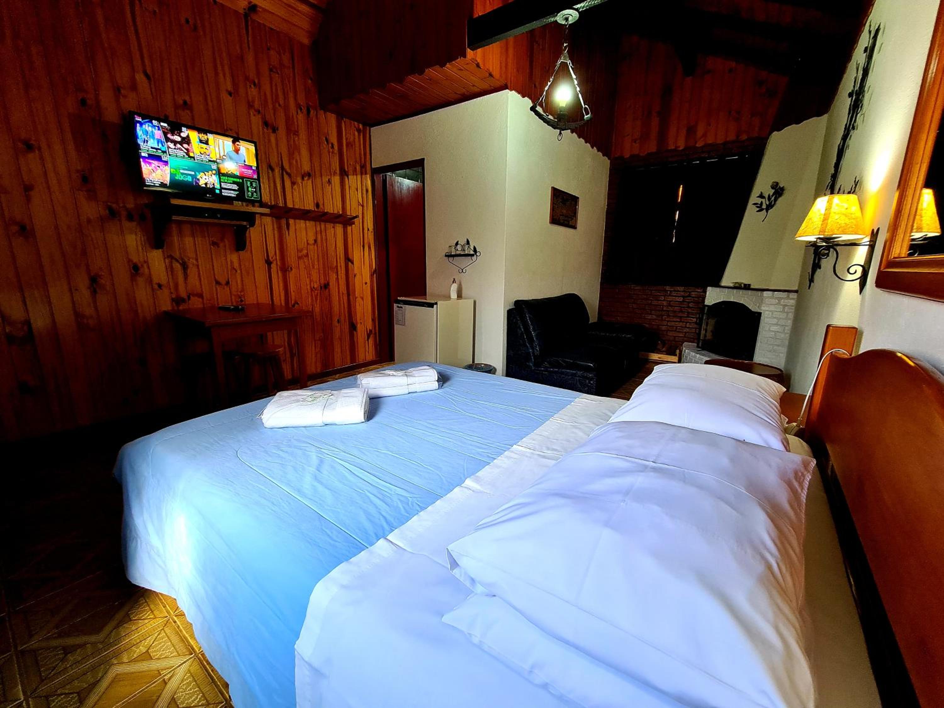 One-Bedroom Chalet - Photo 1