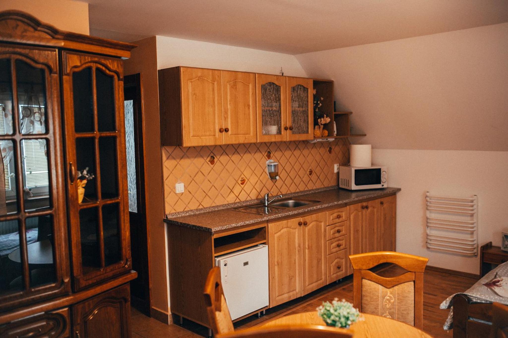 Apartment photo 2
