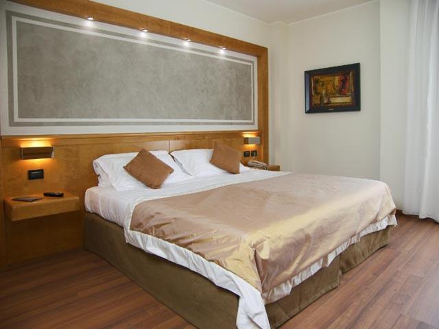 Superior Double Room - Photo 2