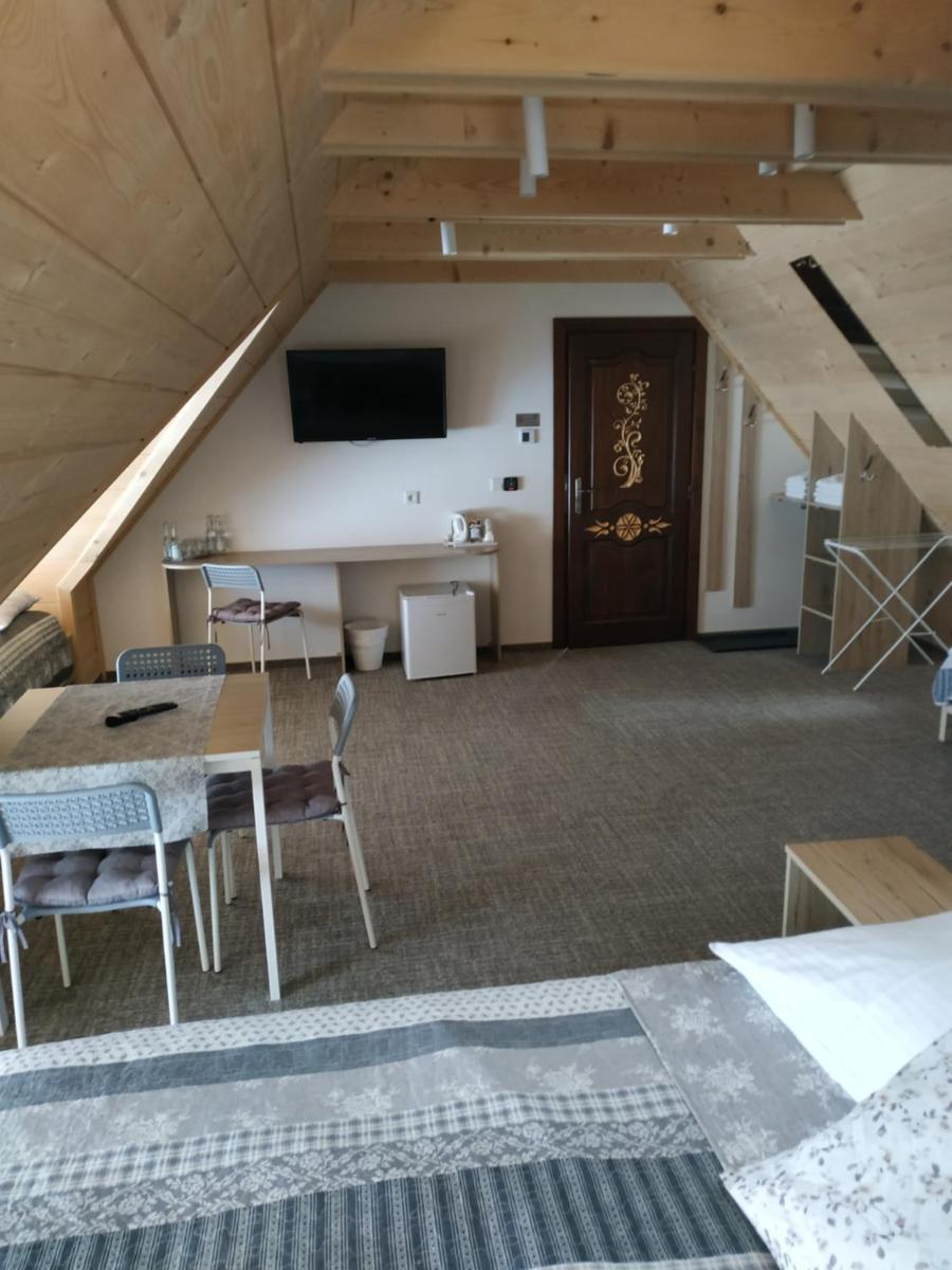 Quadruple Room with Mountain View