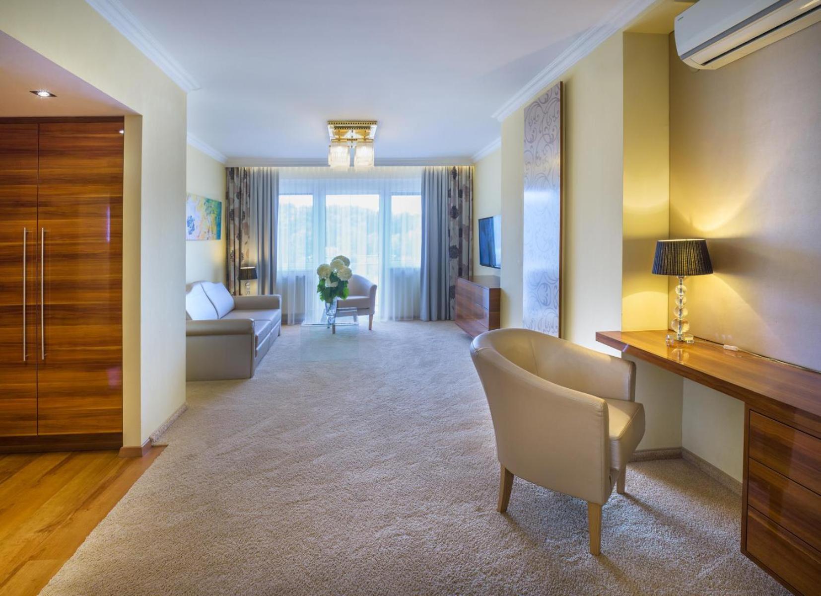 Suite Classica with Thermal Bath Access photo 1