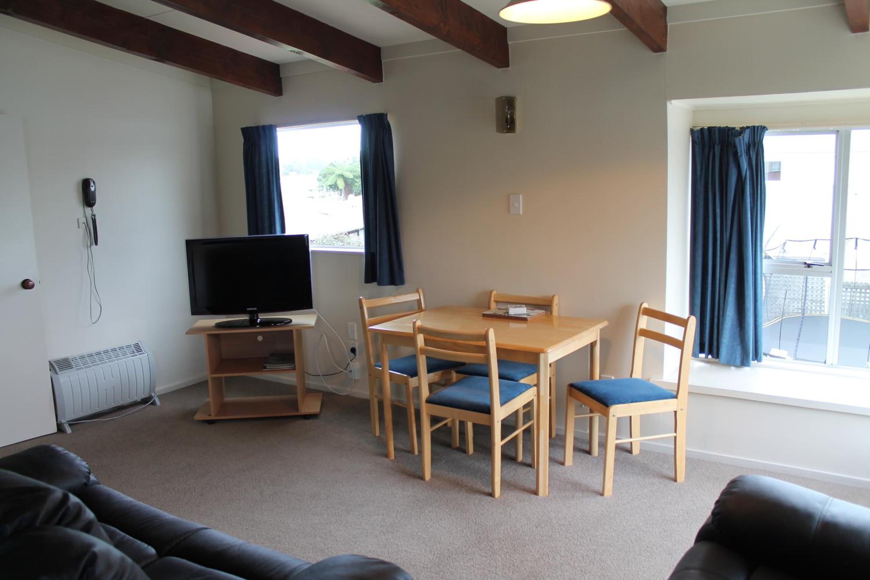 Riverview Unit photo 1