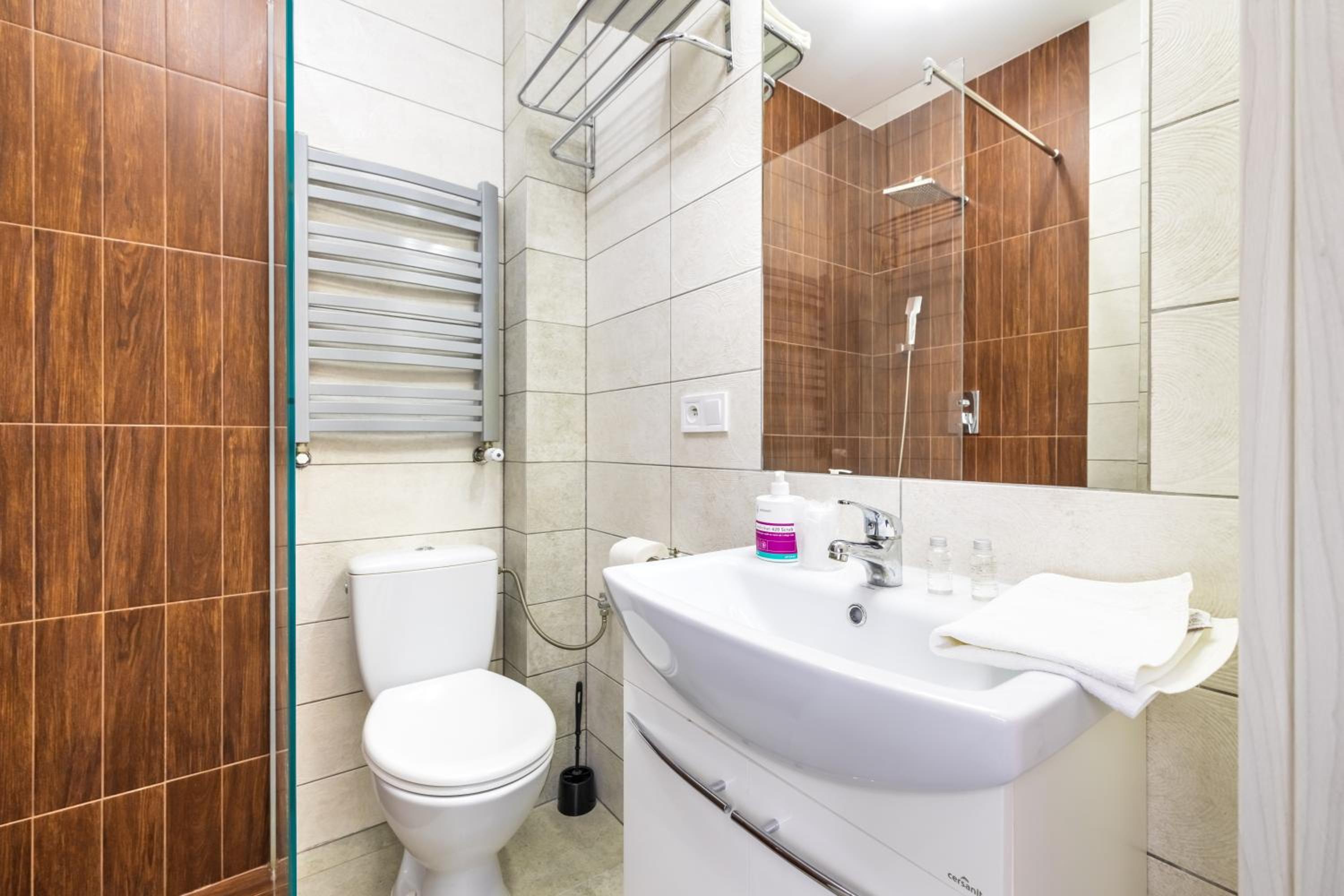 Budget Double Room photo 2