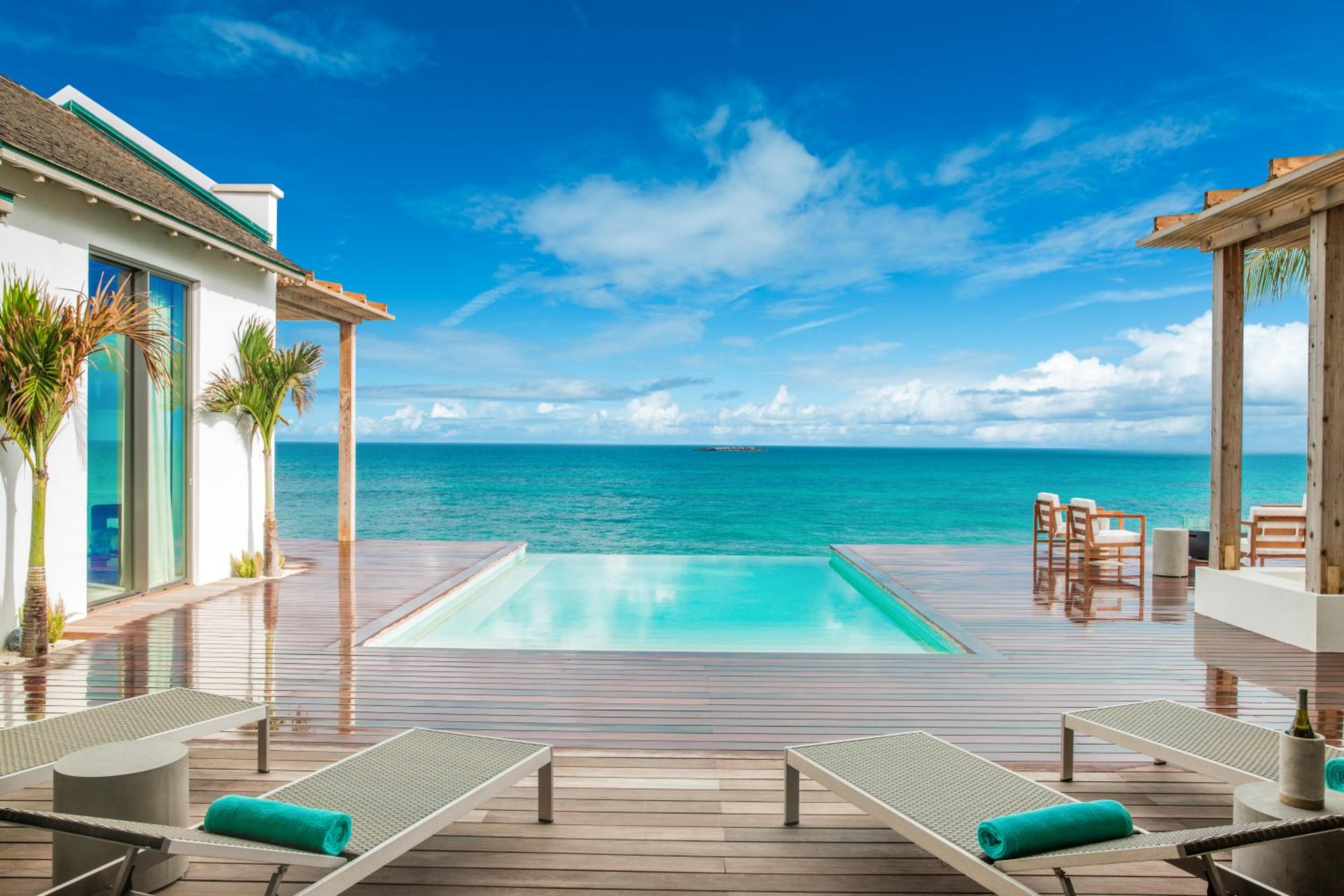 Six Bedroom Villa with Private Chef and Private Butler: Dream Pavilion