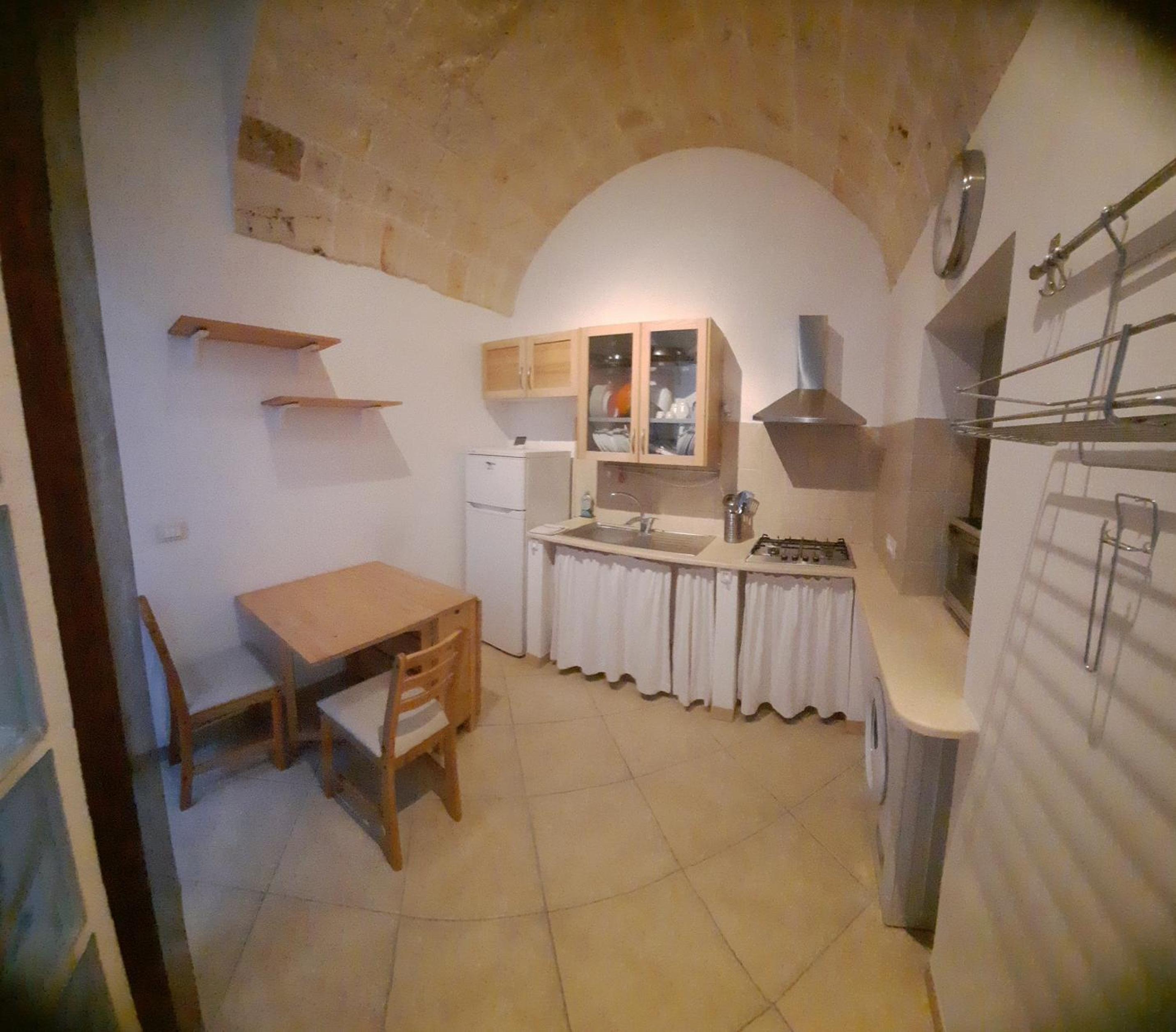 Apartment - Photo 12