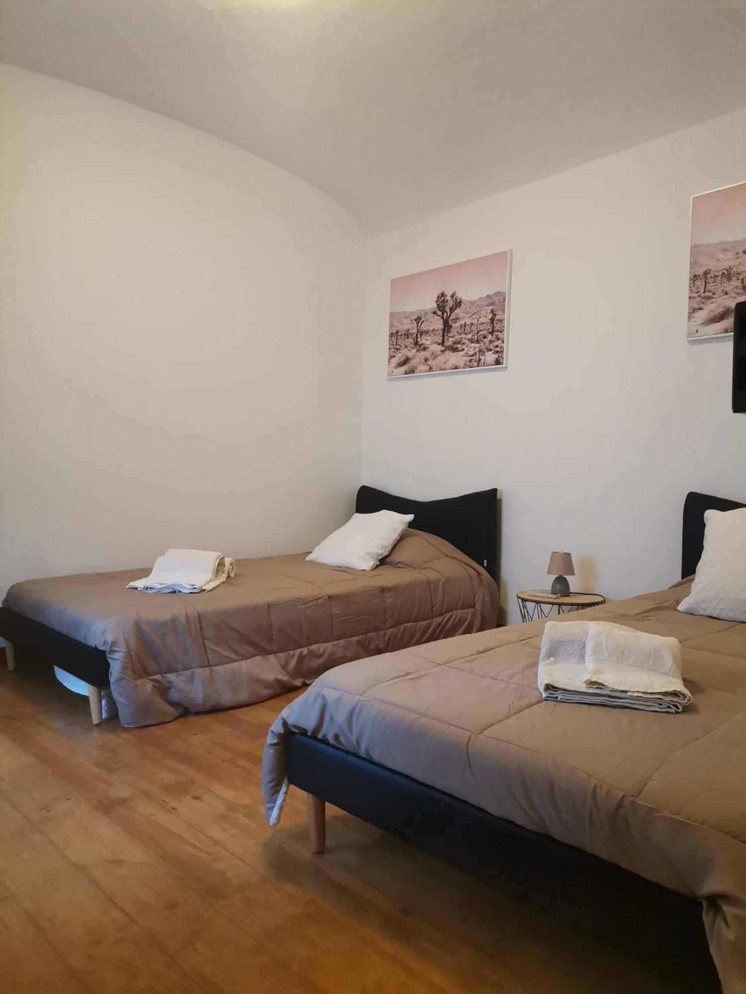 Two-Bedroom Villa - Photo 4