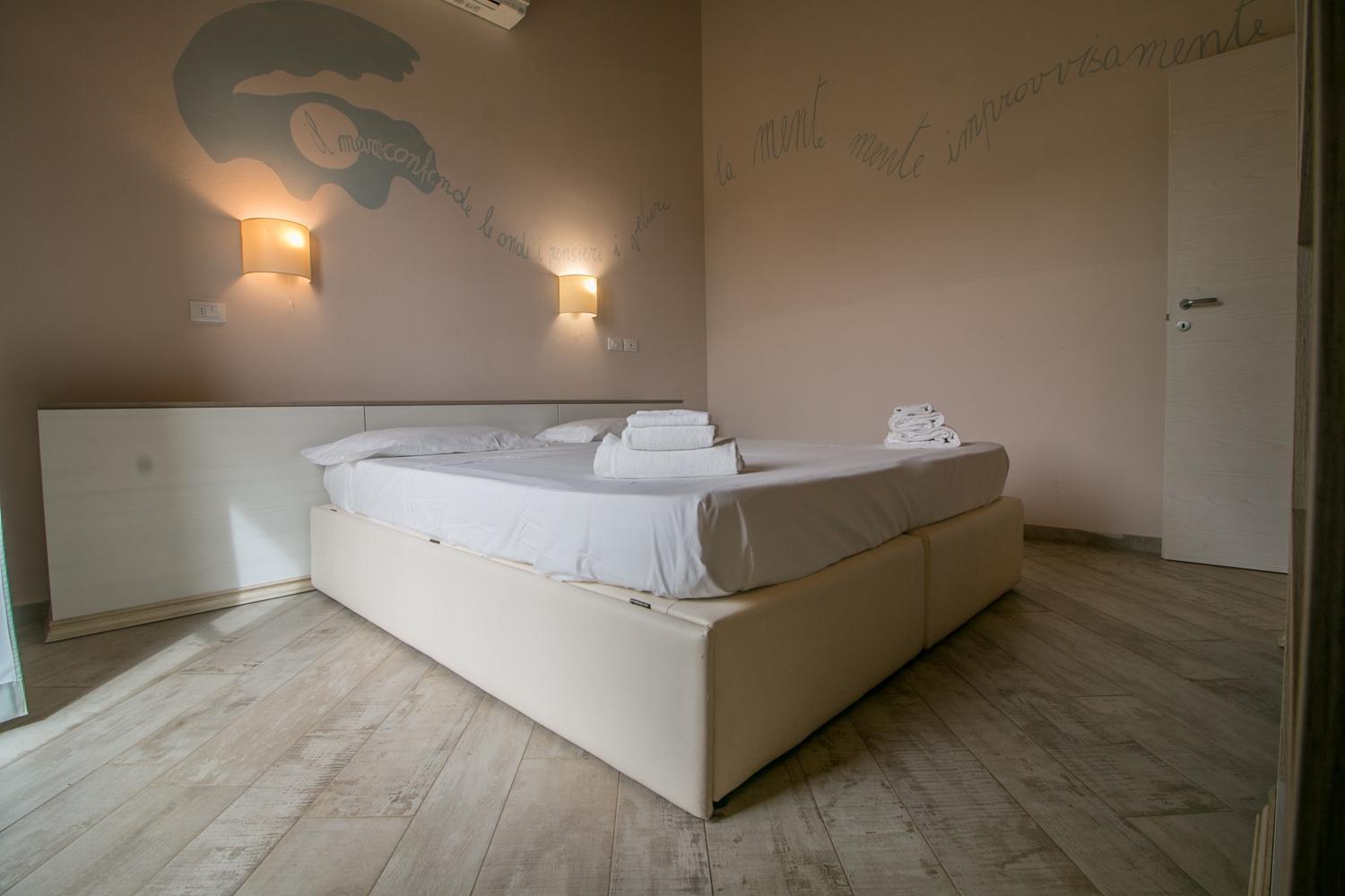 Loft - Photo 1