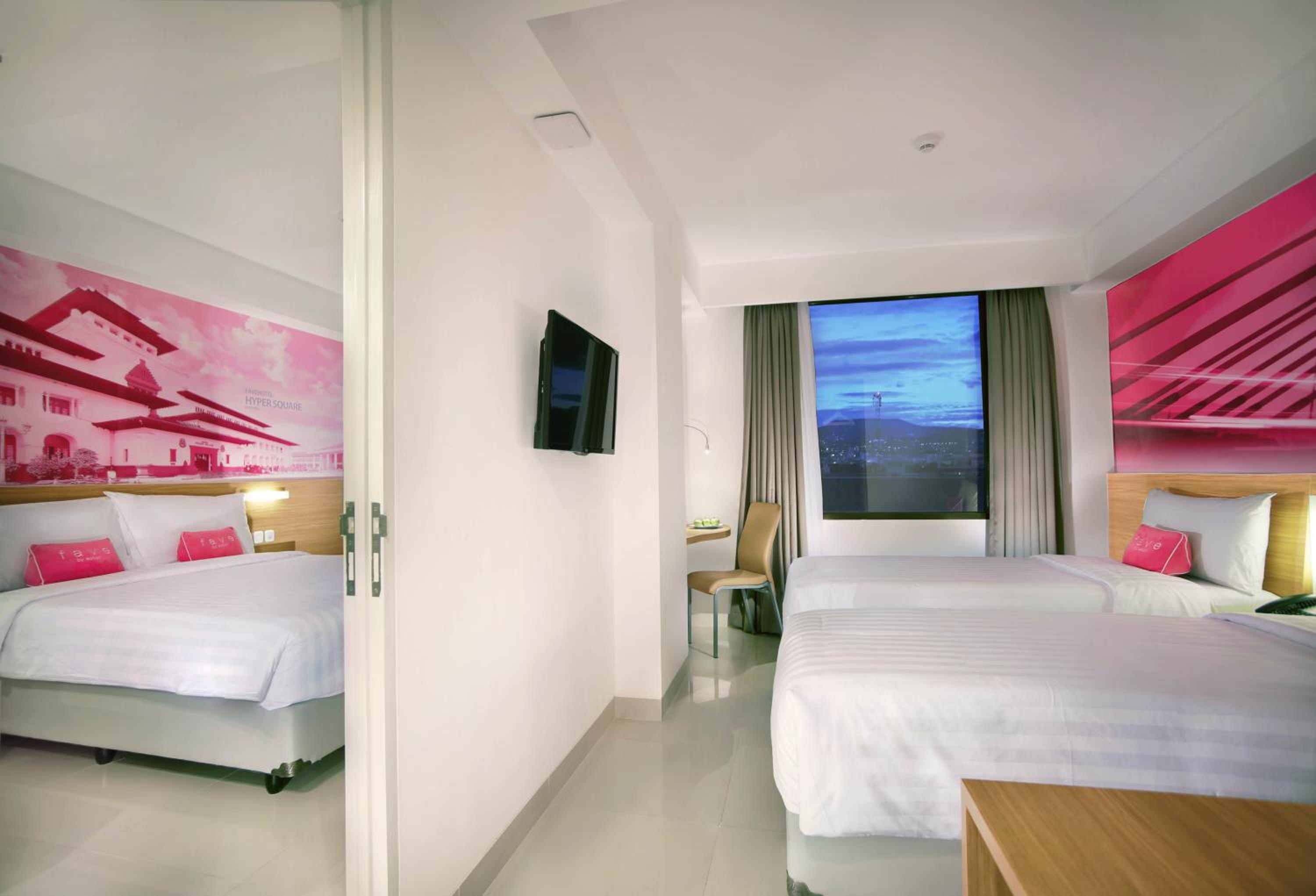 Standard Double or Twin Room photo 3
