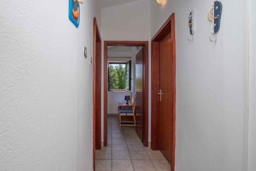 Apartment 2 photo 3