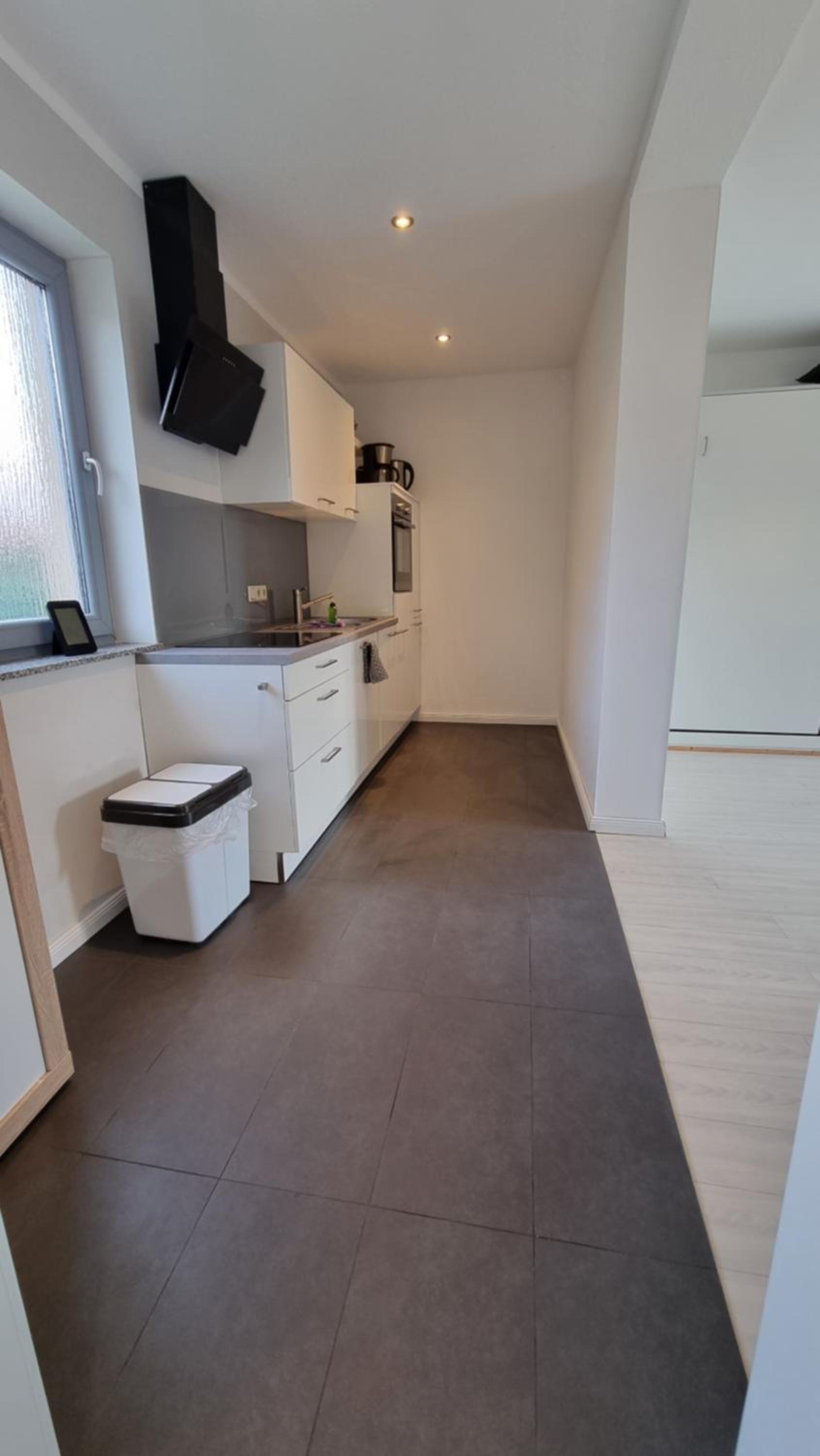 One-Bedroom Apartment - Photo 4