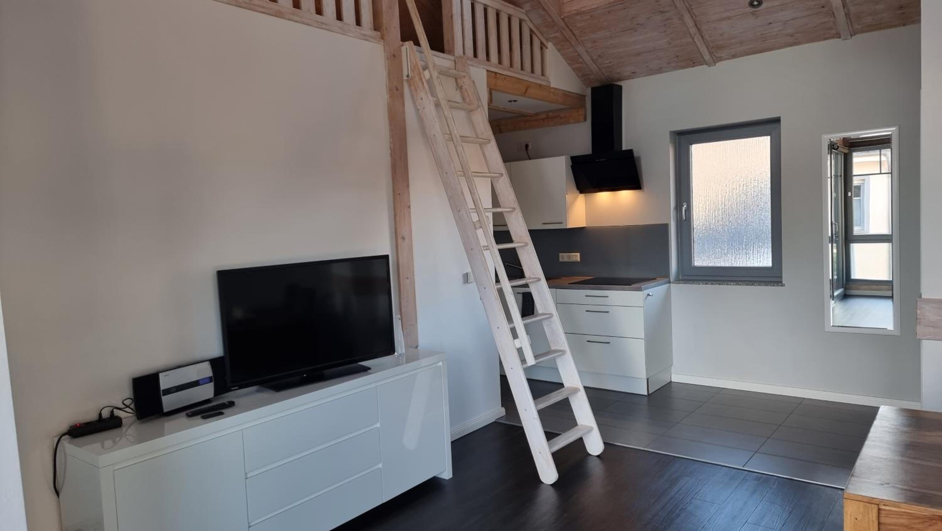 Apartment - Photo 21