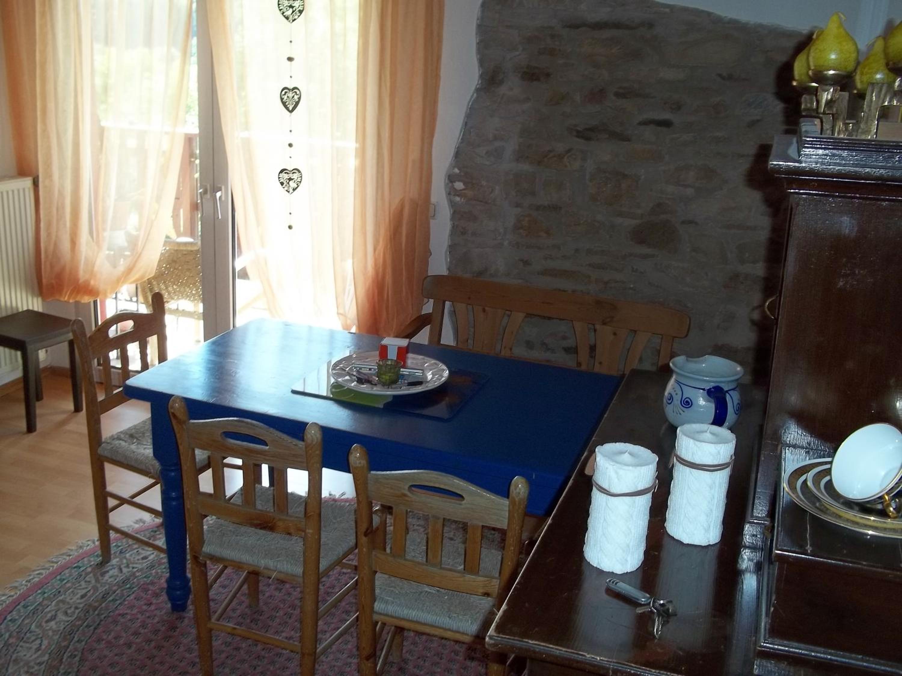 Apartment - Split Level - Photo 9