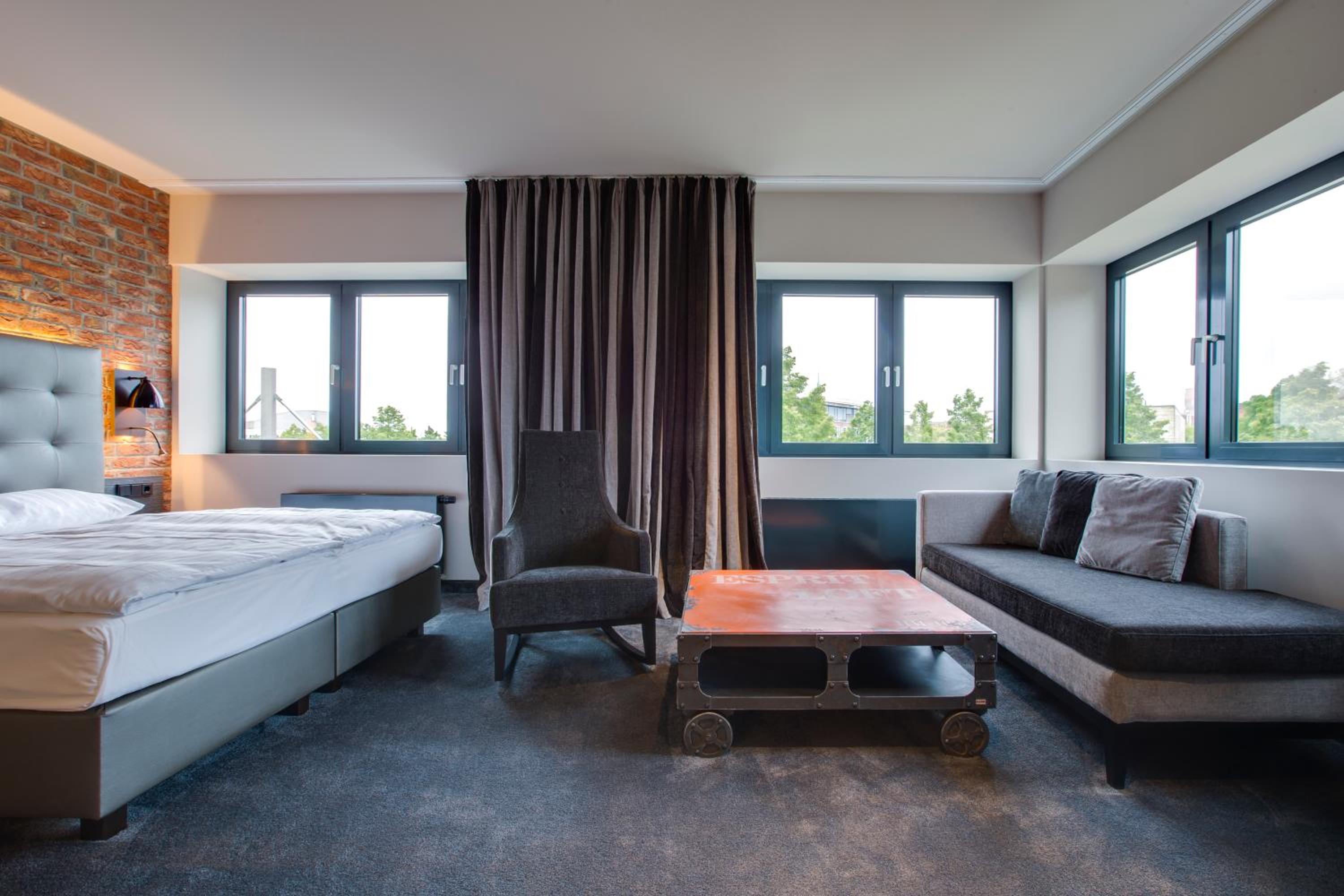 Superior Room - Photo 11
