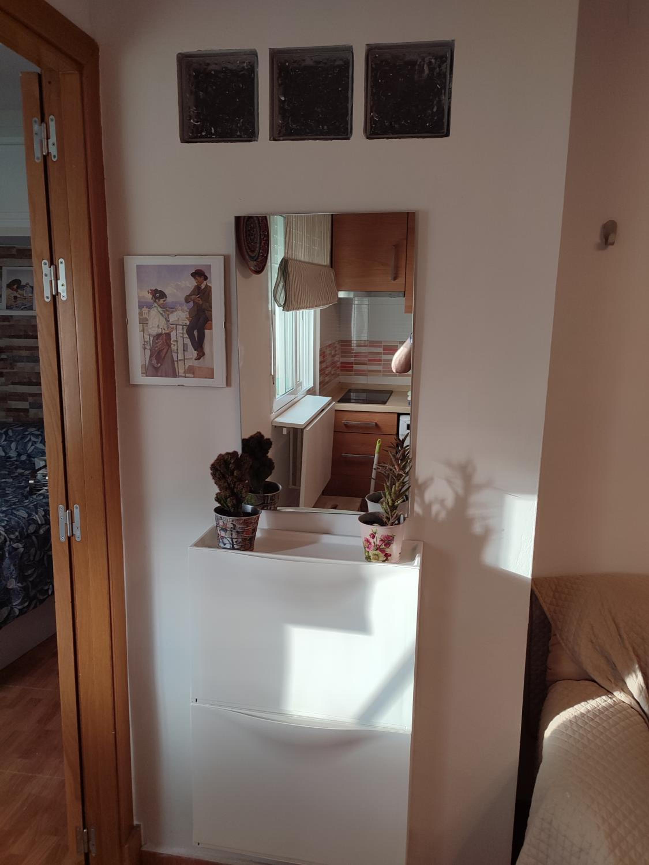 Apartment photo 2