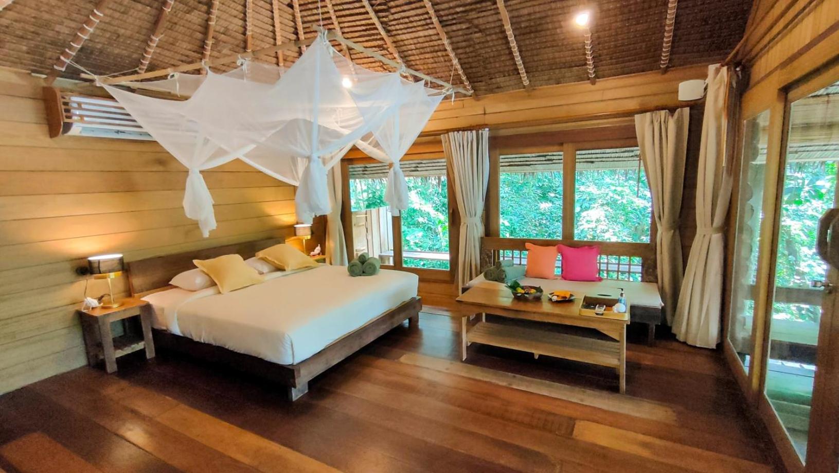 Villa with Private Pool photo 2