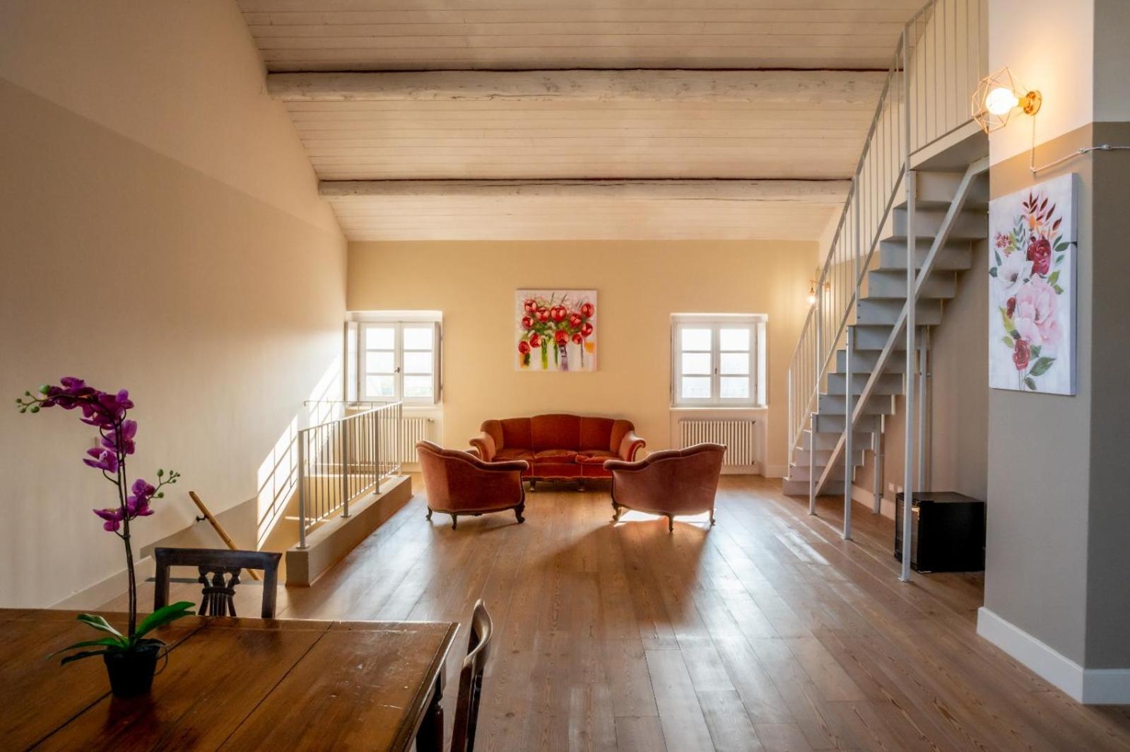 Superior Suite - Photo 5