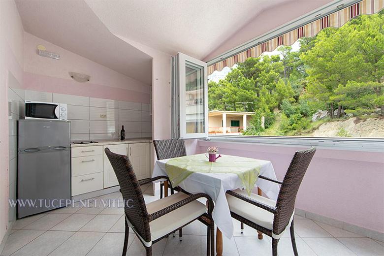 Apartment with Mountain View photo 3