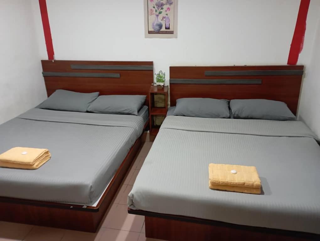 Quadruple Room - Photo 2