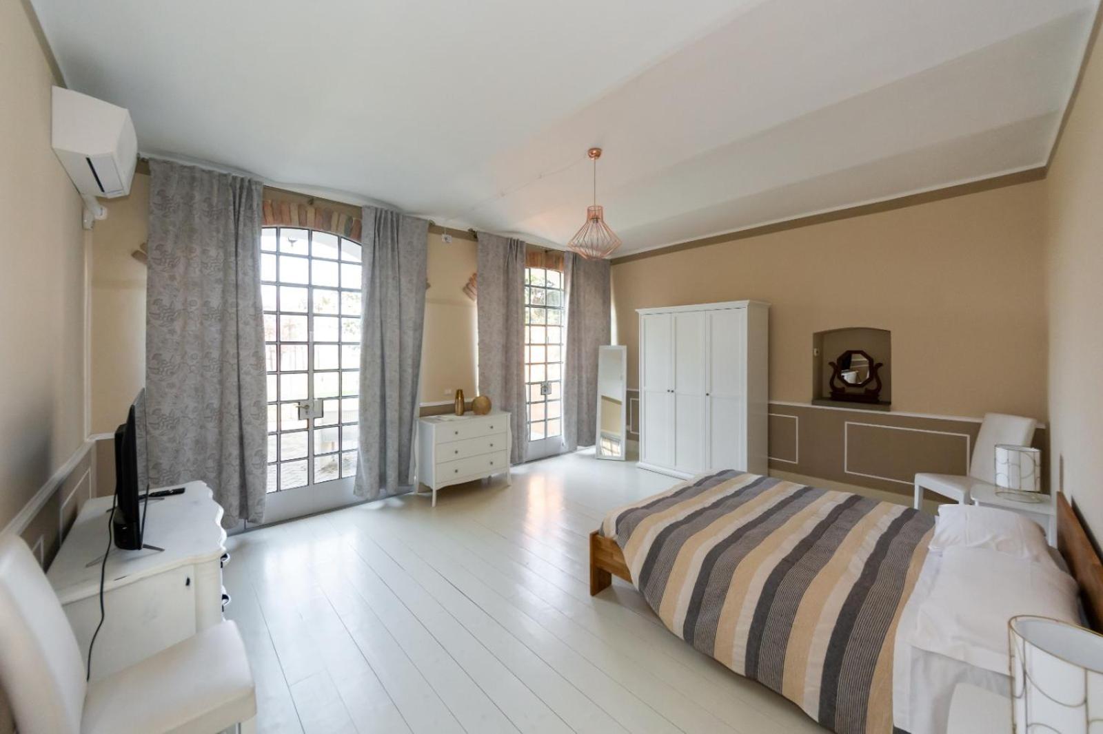 Queen Room with Garden View - Photo 1