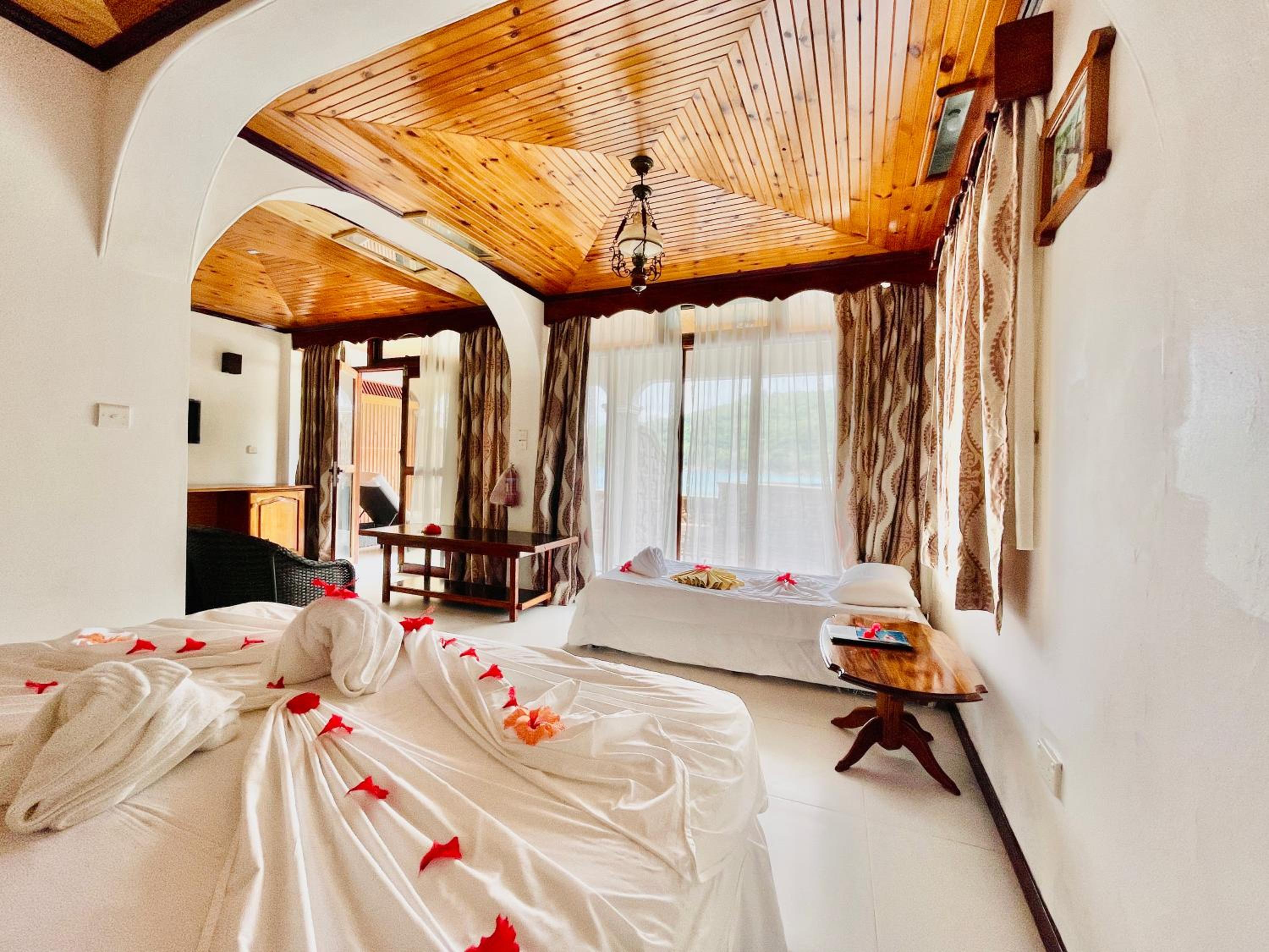 Junior Suite with Ocean View