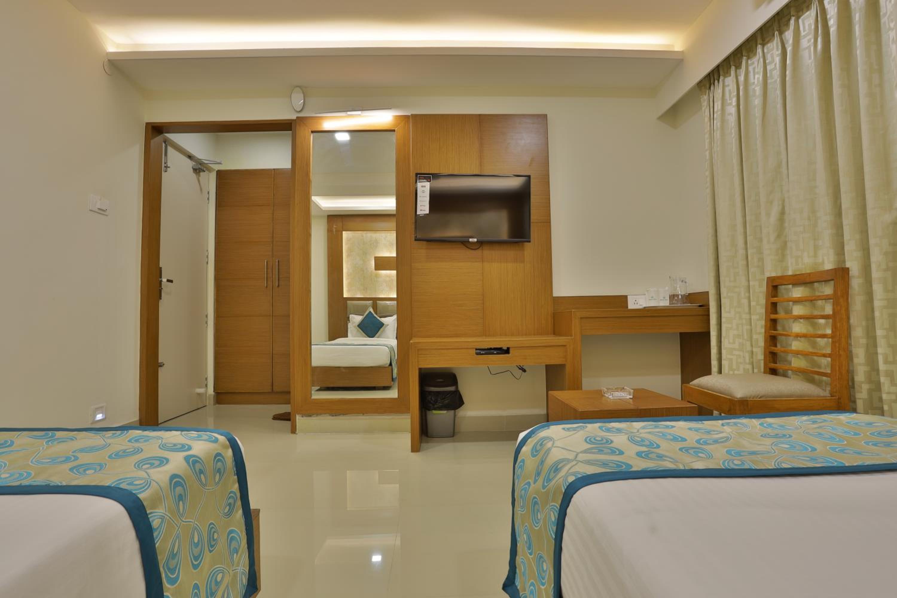 Deluxe Triple Room