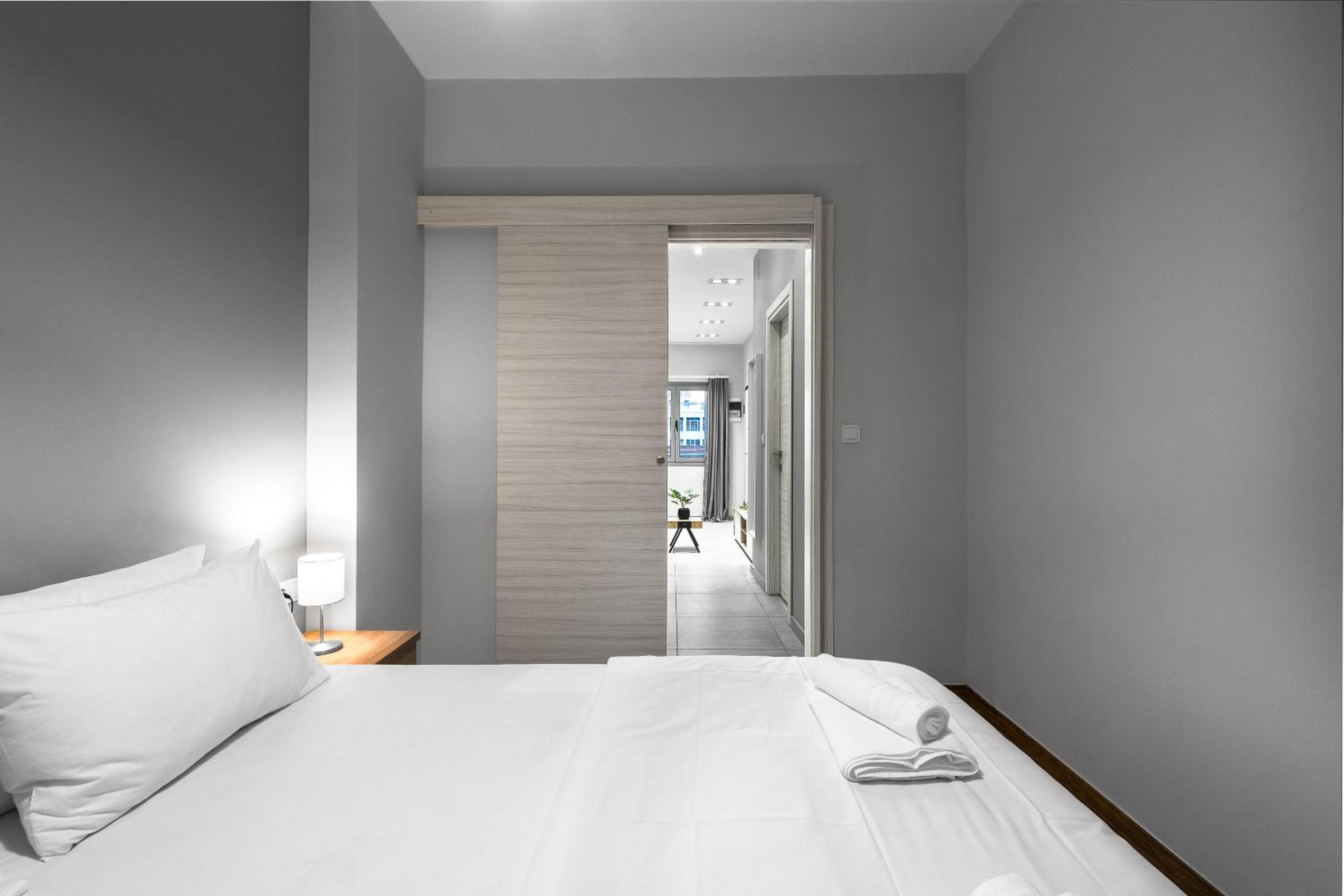 One-Bedroom Apartment - Photo 13