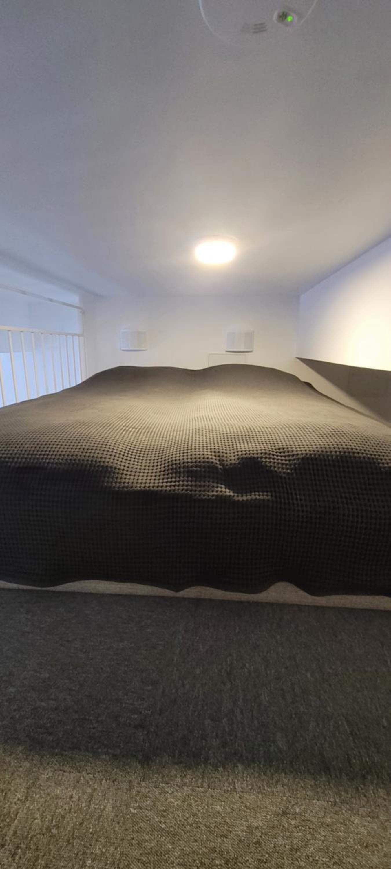 One-Bedroom Apartment - Photo 4
