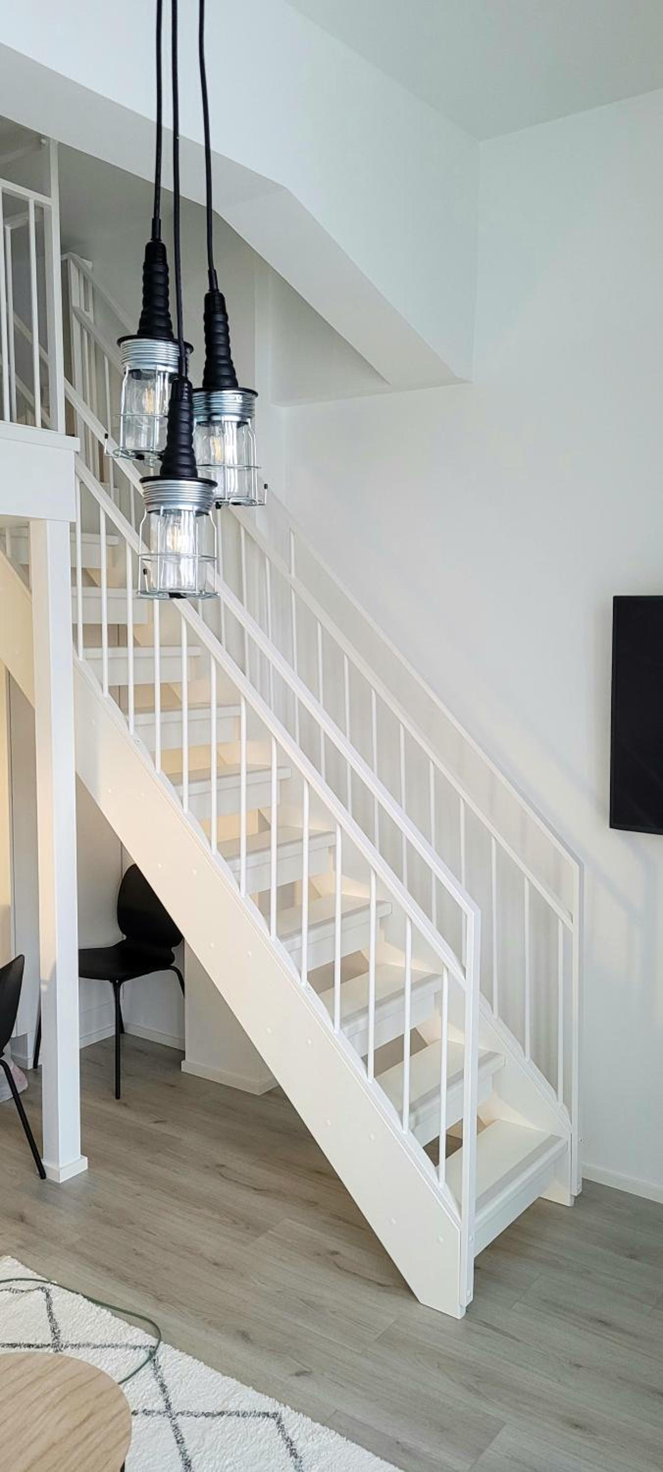 One-Bedroom Apartment - Photo 10