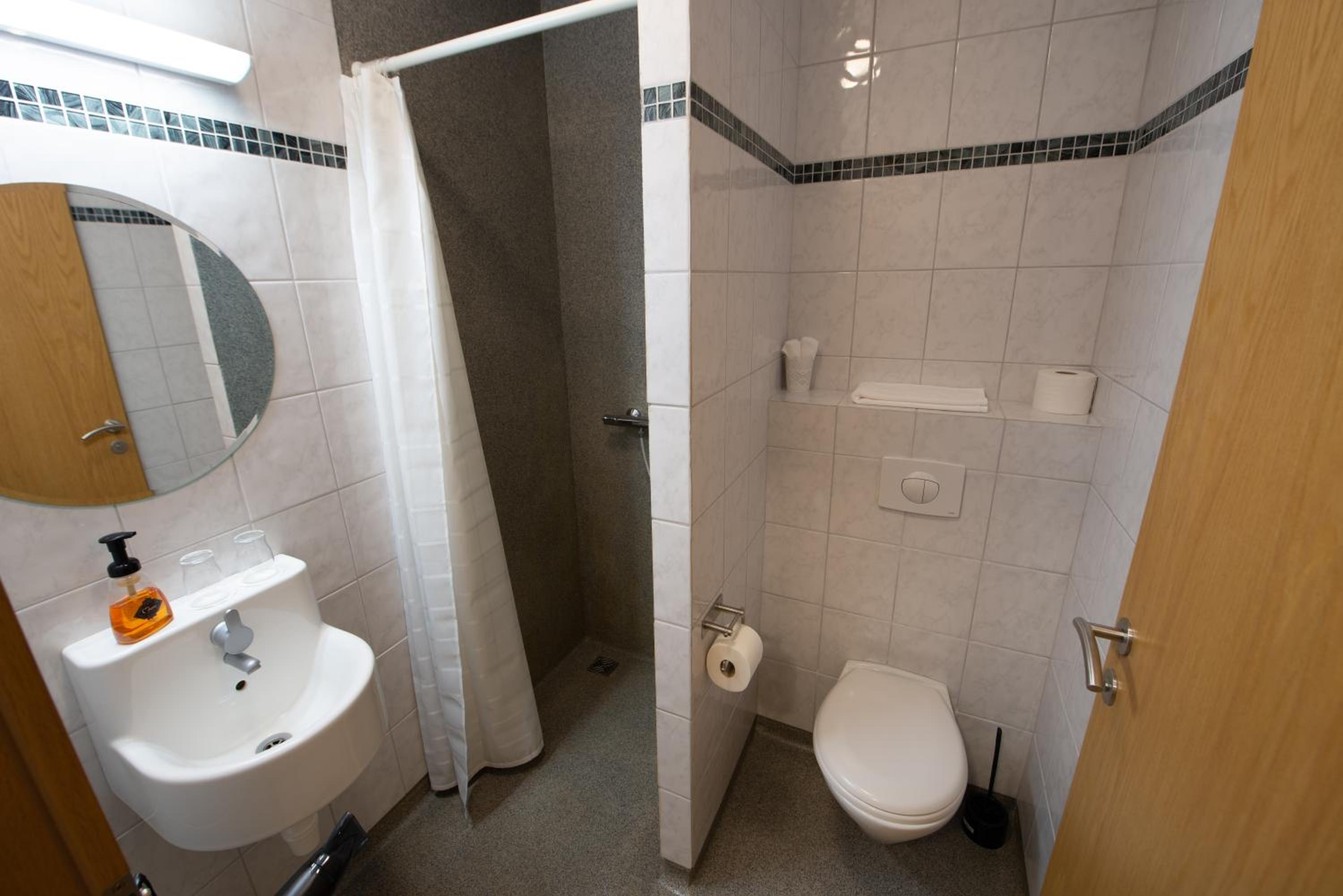 Double or Twin Room photo 2