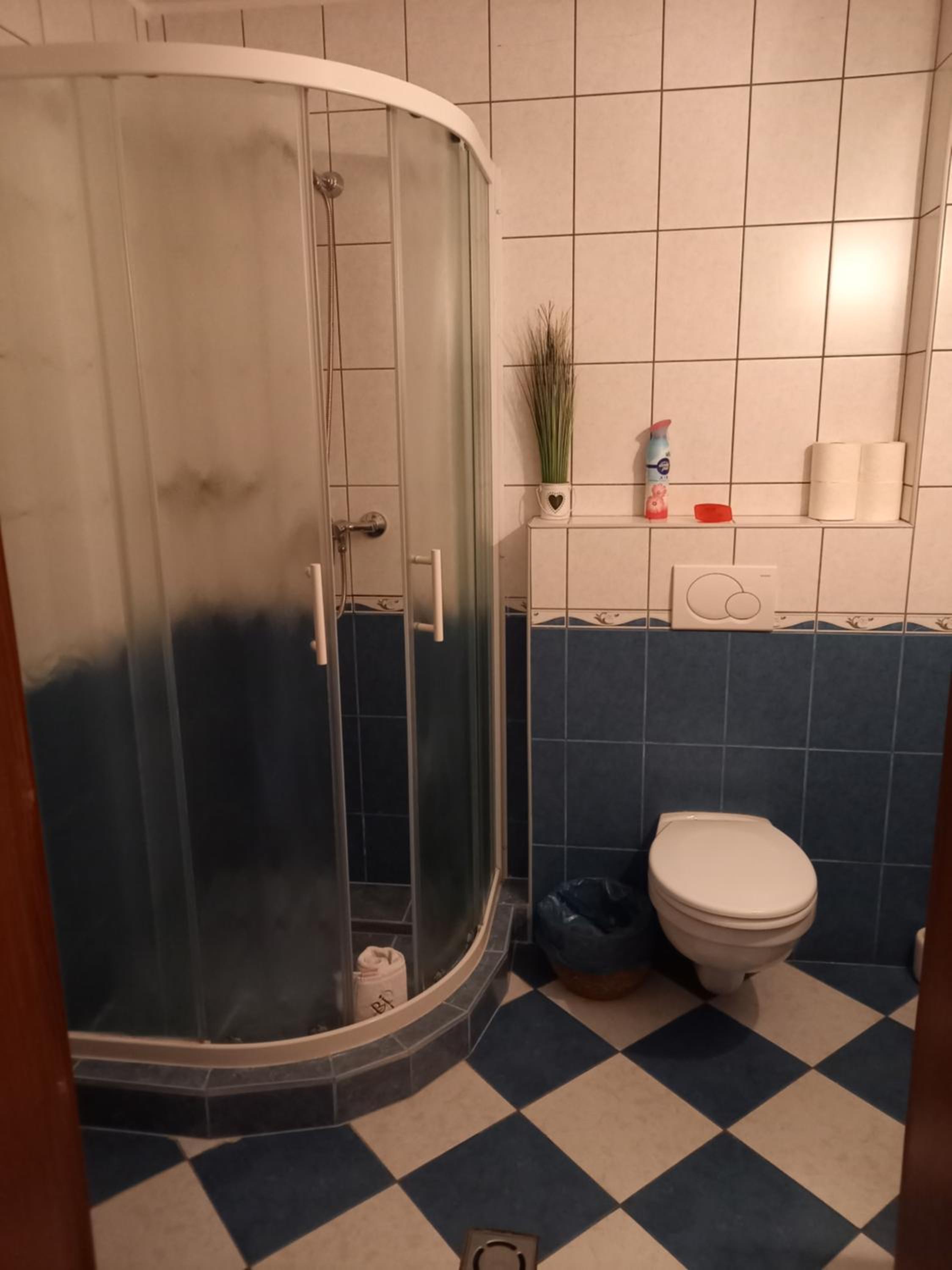 Double Room - Photo 13