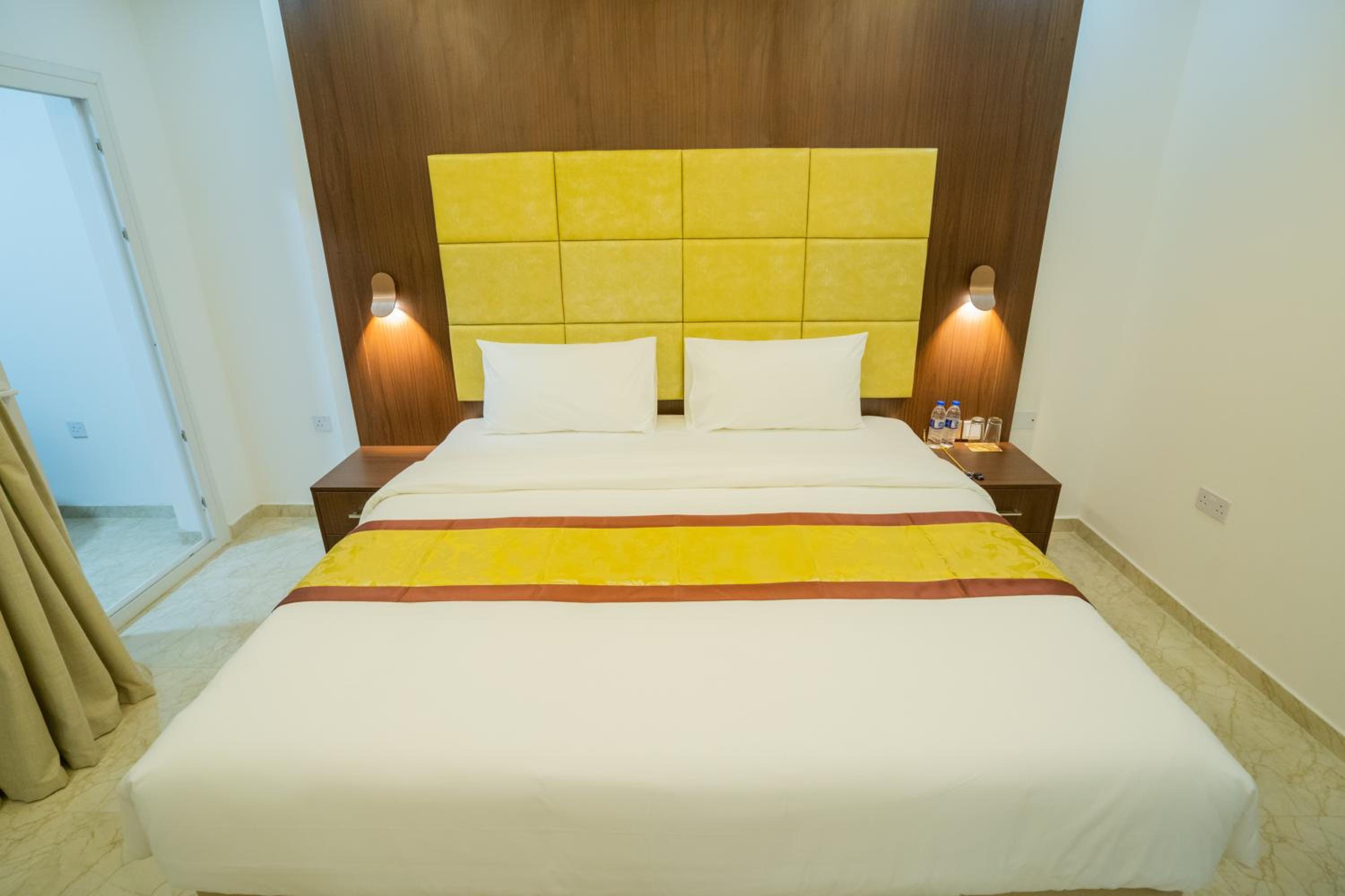 Deluxe Double Room photo 3