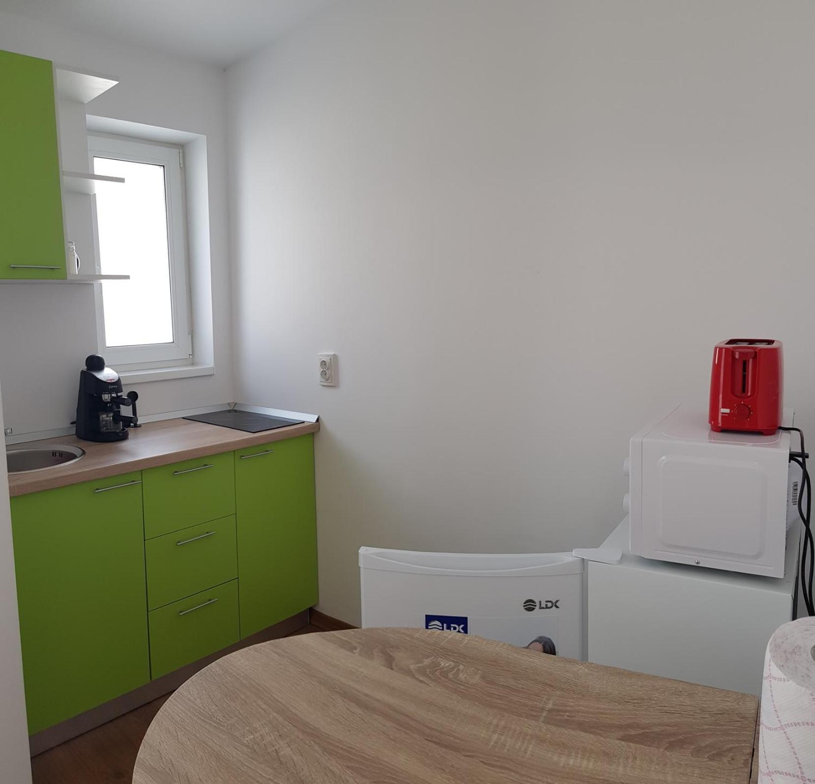 One-Bedroom Apartment - Photo 7