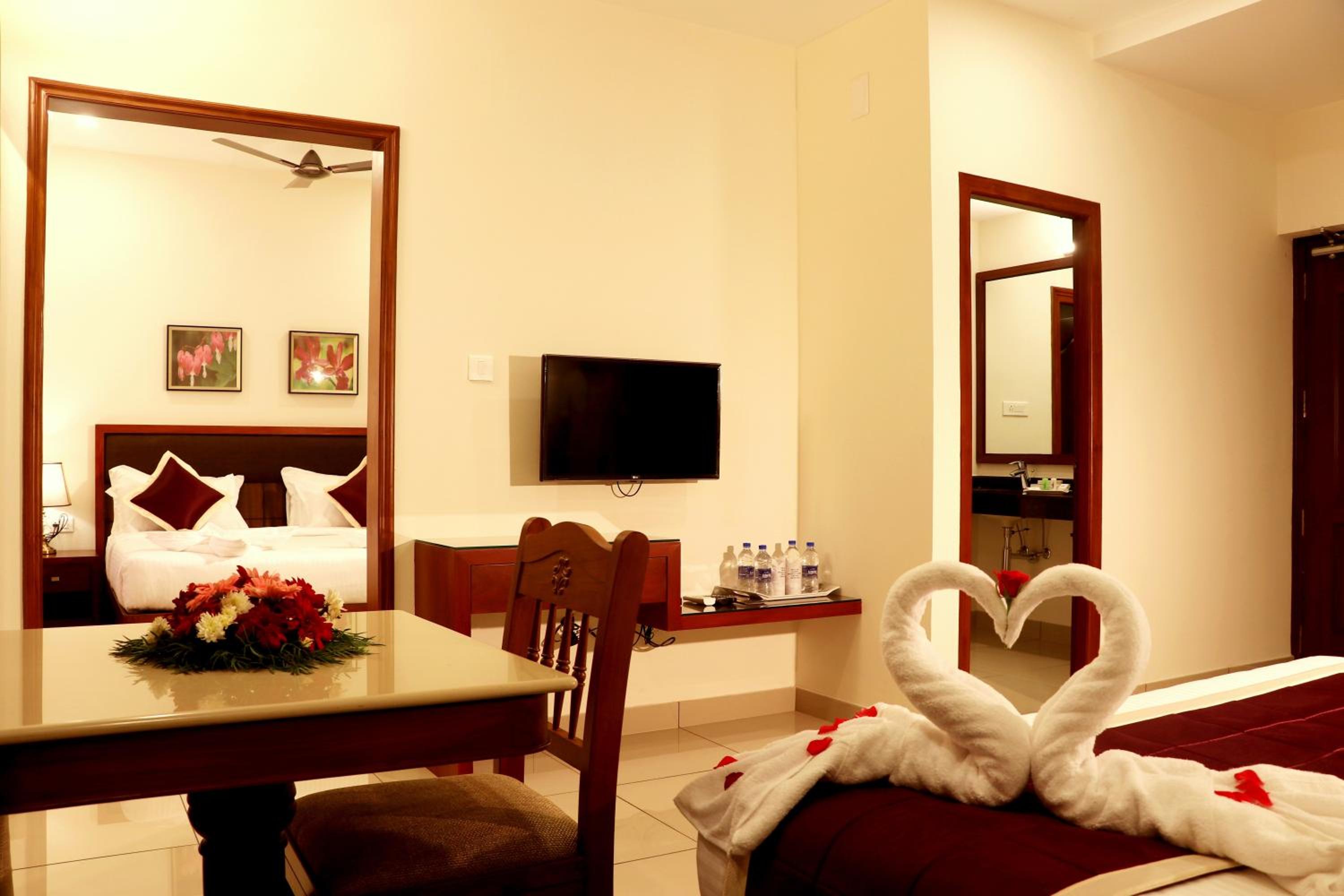 Deluxe Adjoining Room photo 3