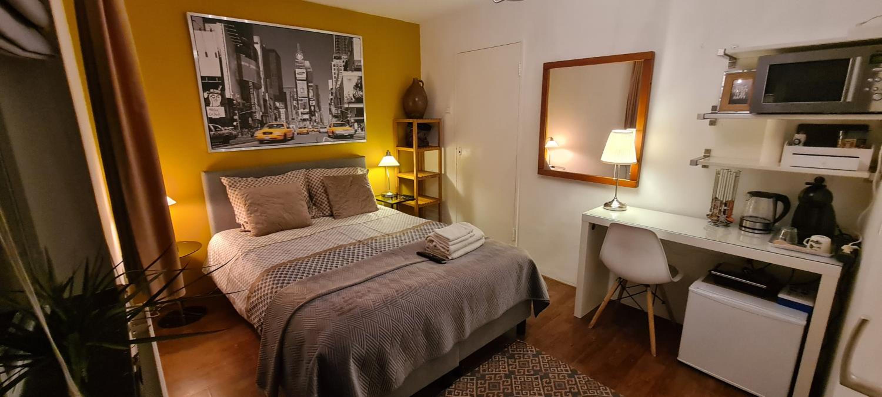 Double Room with Private Bathroom photo 3