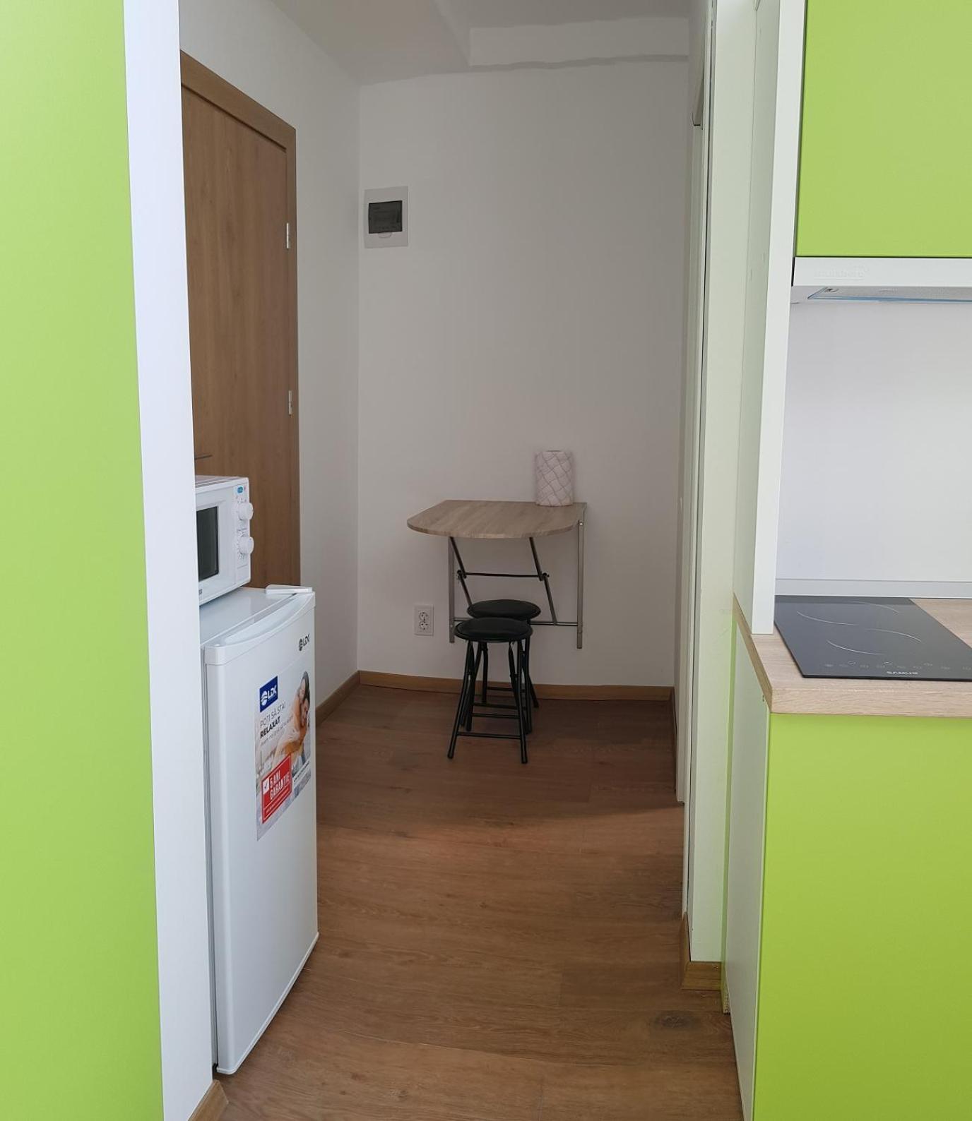 One-Bedroom Apartment - Photo 7