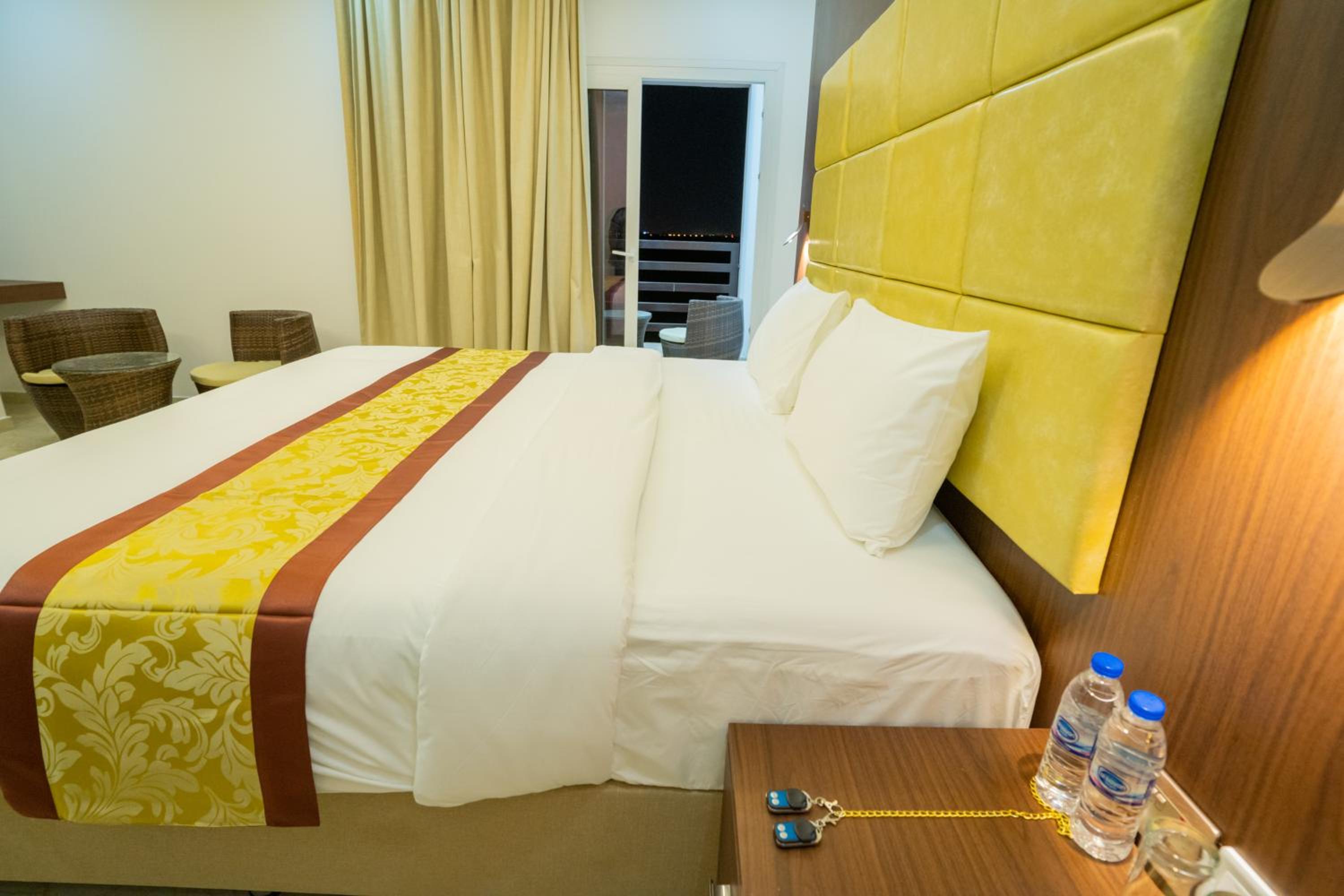 Deluxe Double Room photo 2
