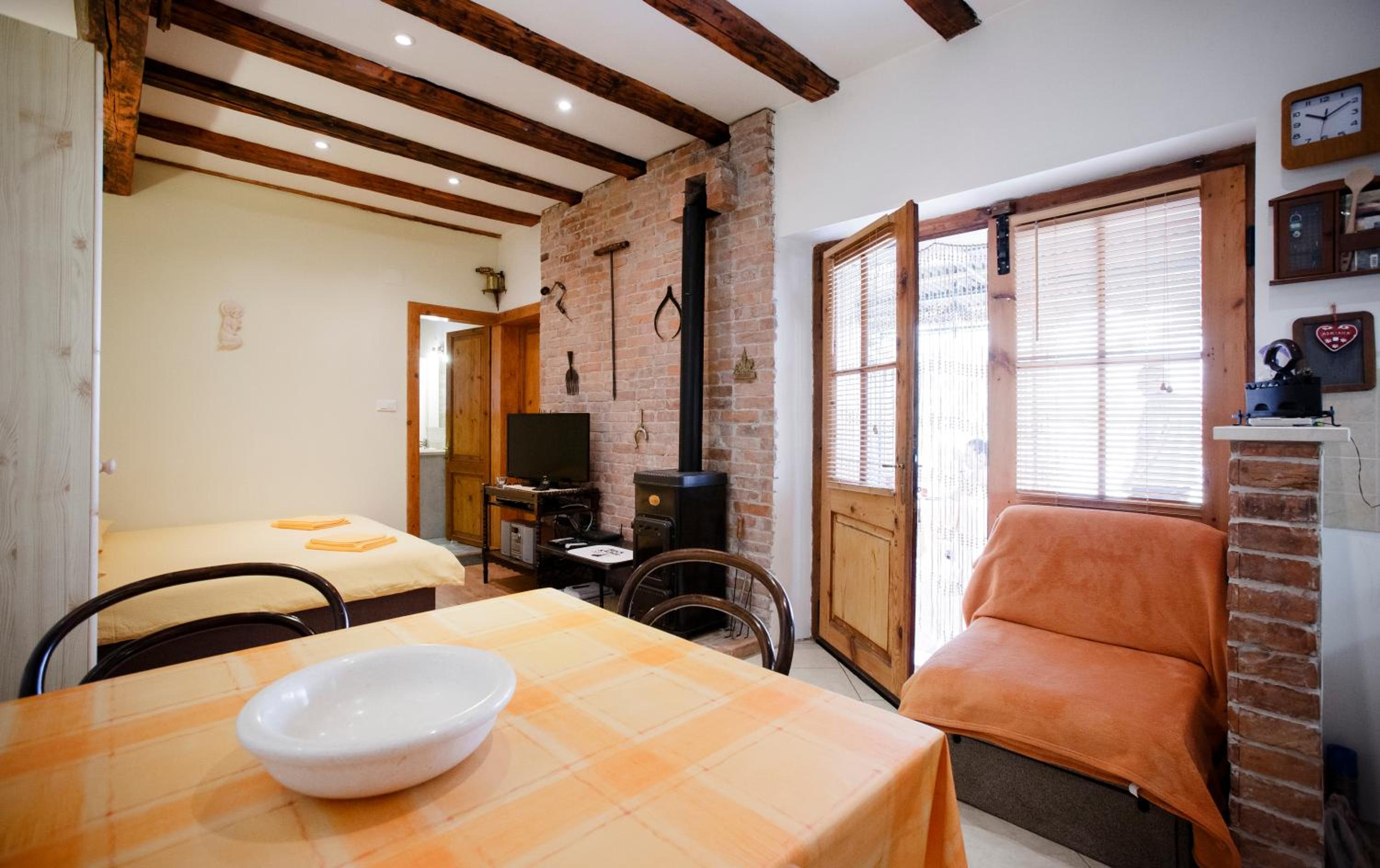 Studio with Terrace