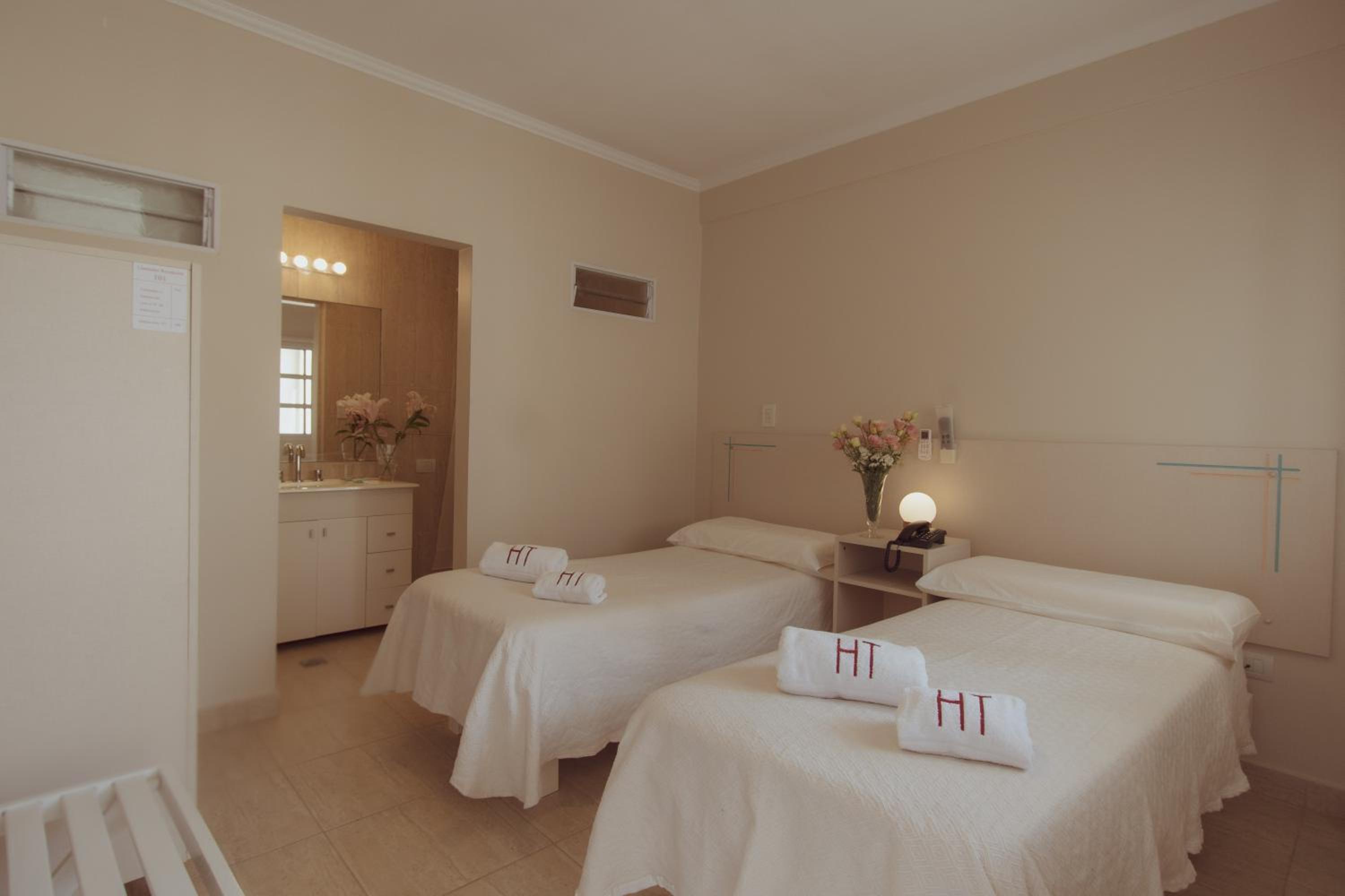 Twin Room with Private Bathroom
