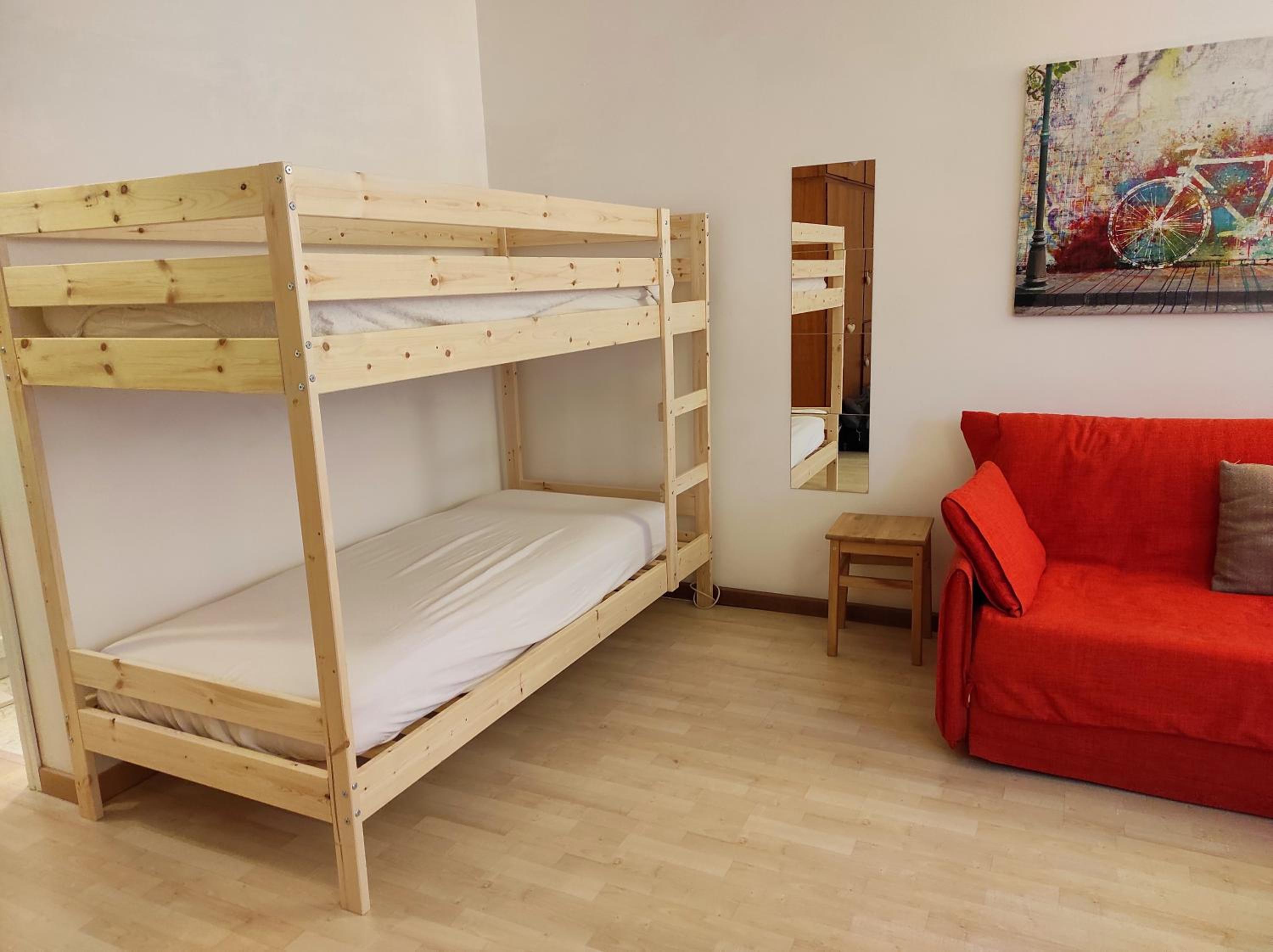 Apartment with Mountain View photo 3
